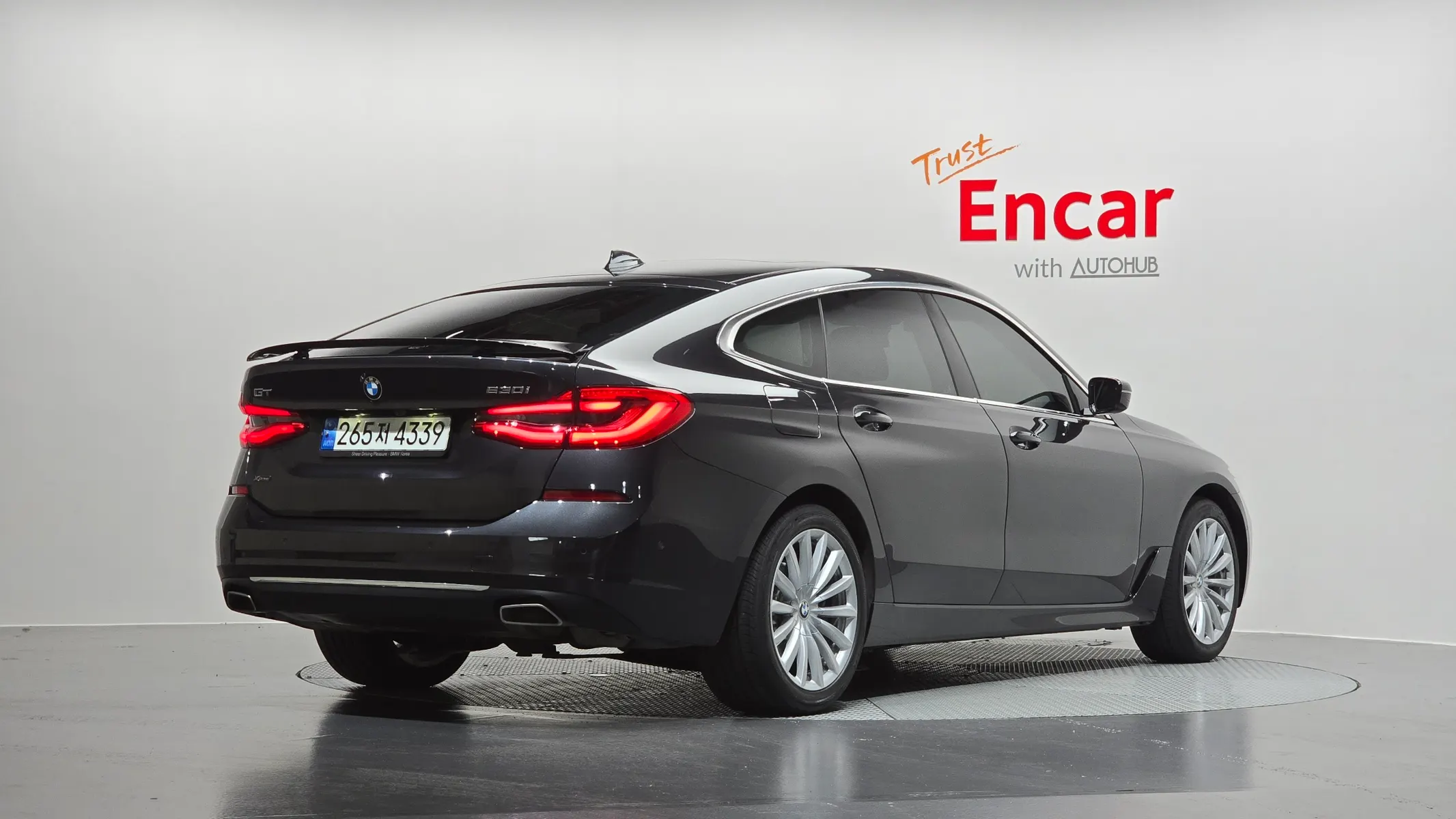 BMW 6 Series GT (G32) 630i xDrive 2022 2/36