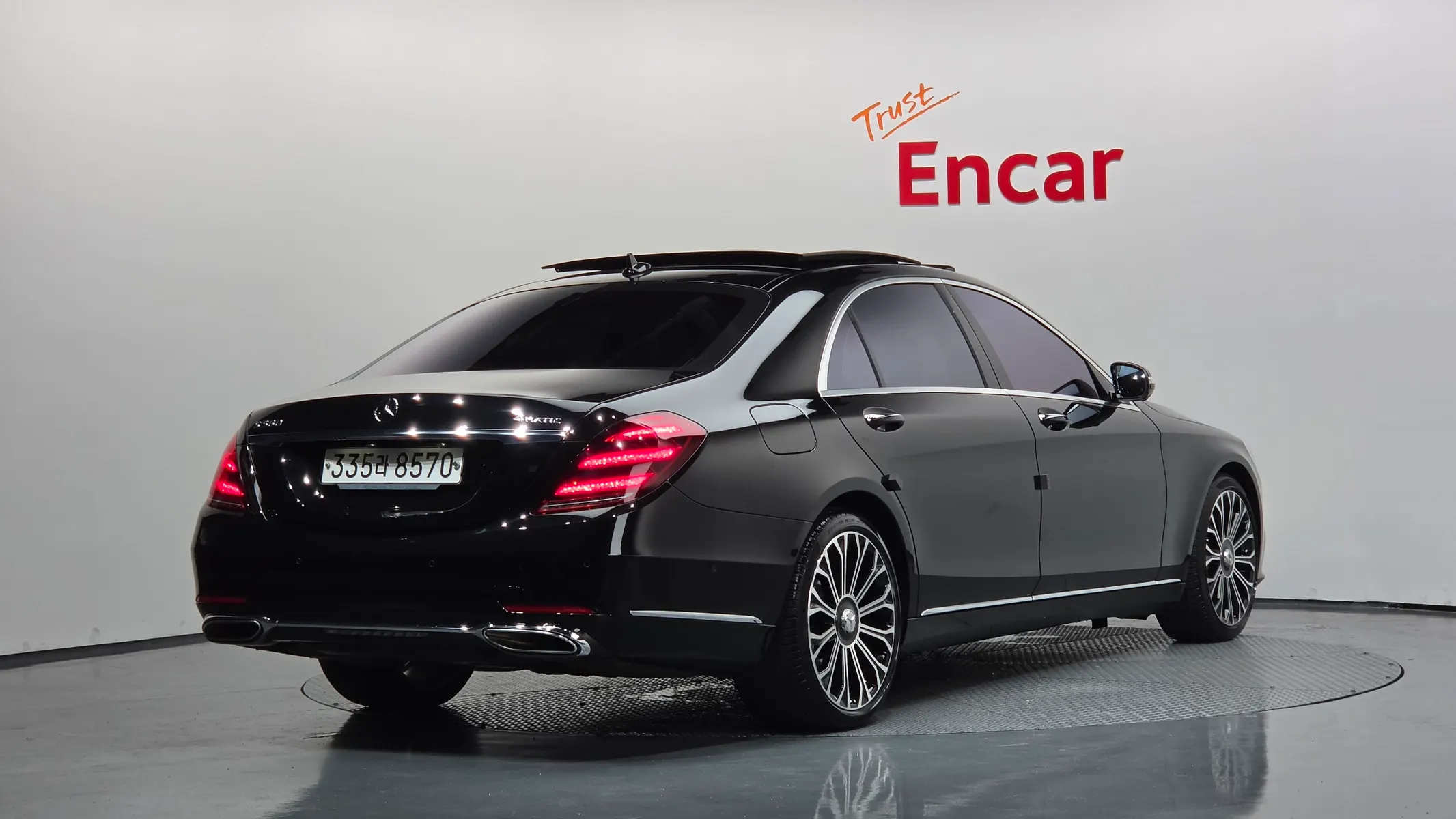 Mercedes-Benz S-Class W222 S560L 4MATIC 2020 2/35
