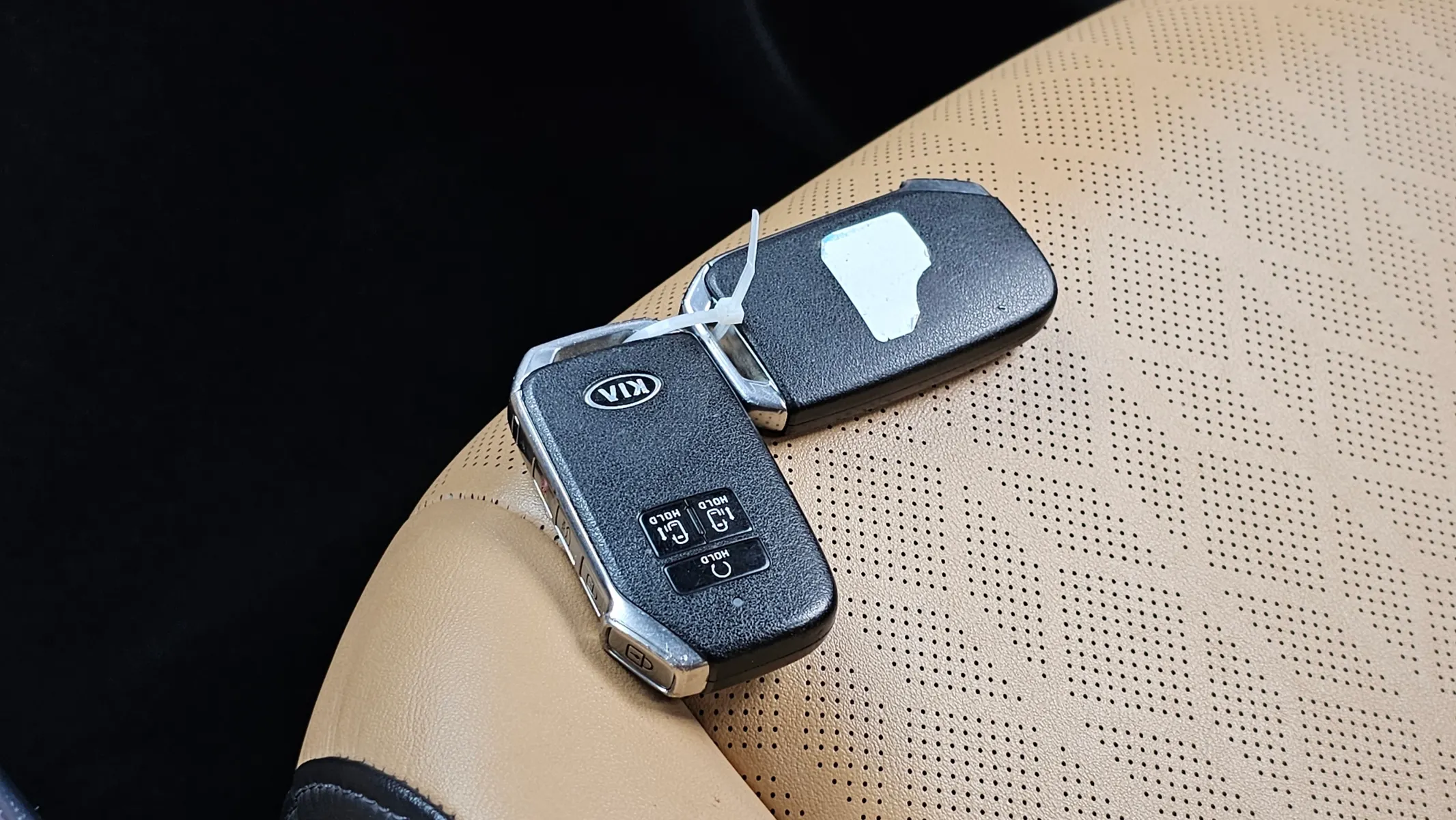 Kia Carnival 9 2020 36/37