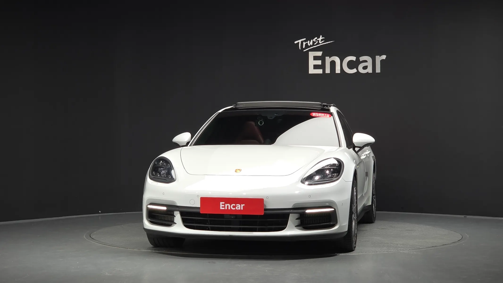 Porsche (971) 2.9 AWD E- 2020 2/38