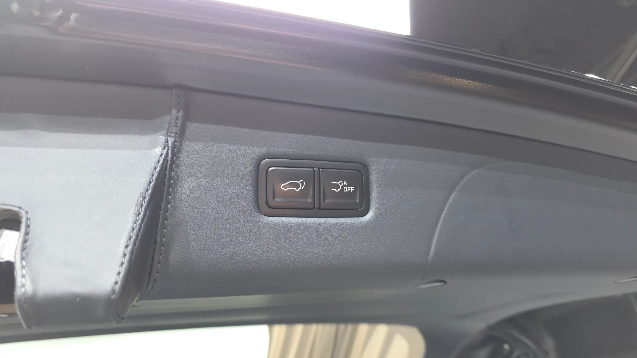 Kia Carnival 9 () 2022 35/36