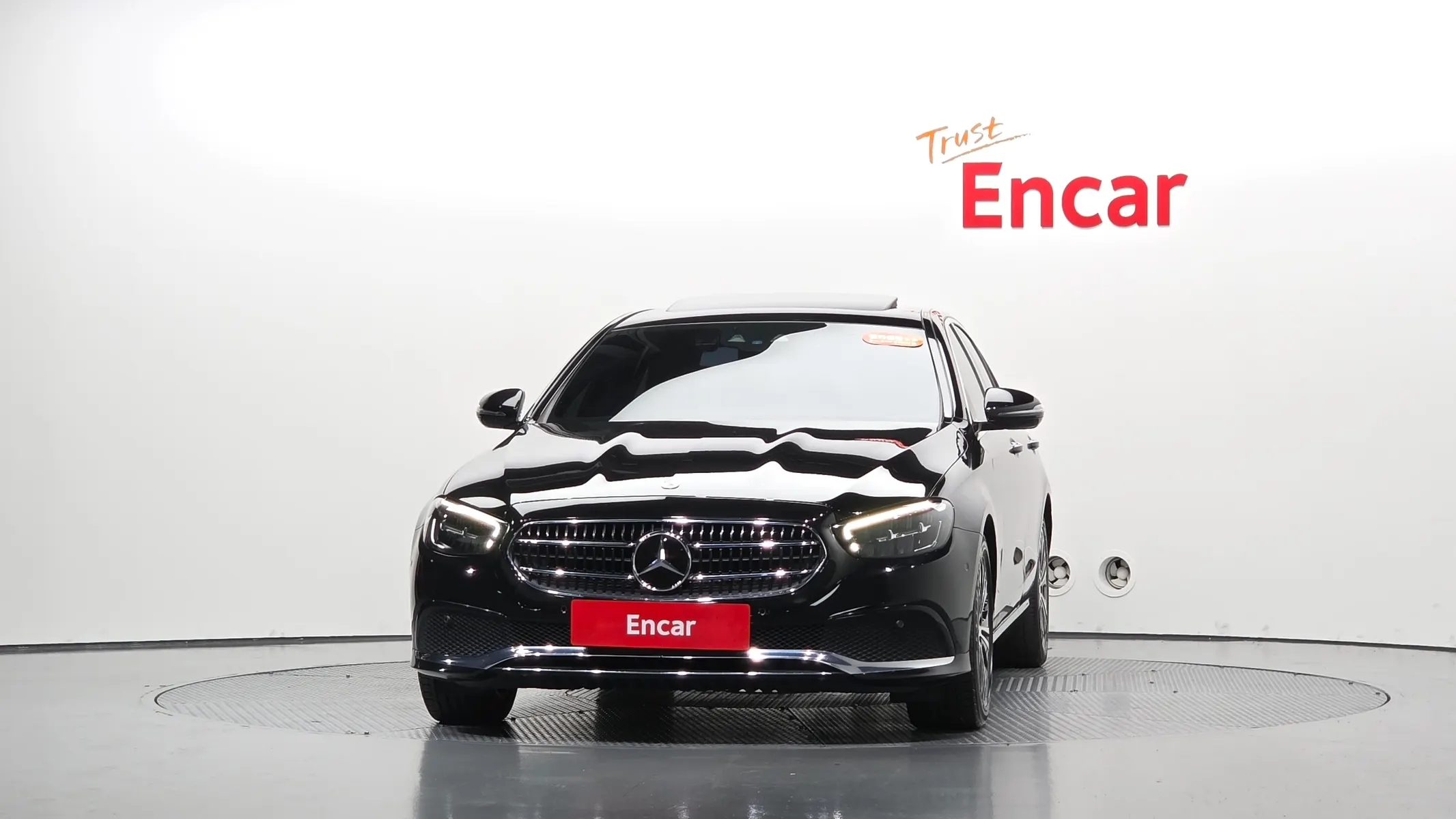 Mercedes-Benz E-Class W213 E250 2021 3/33