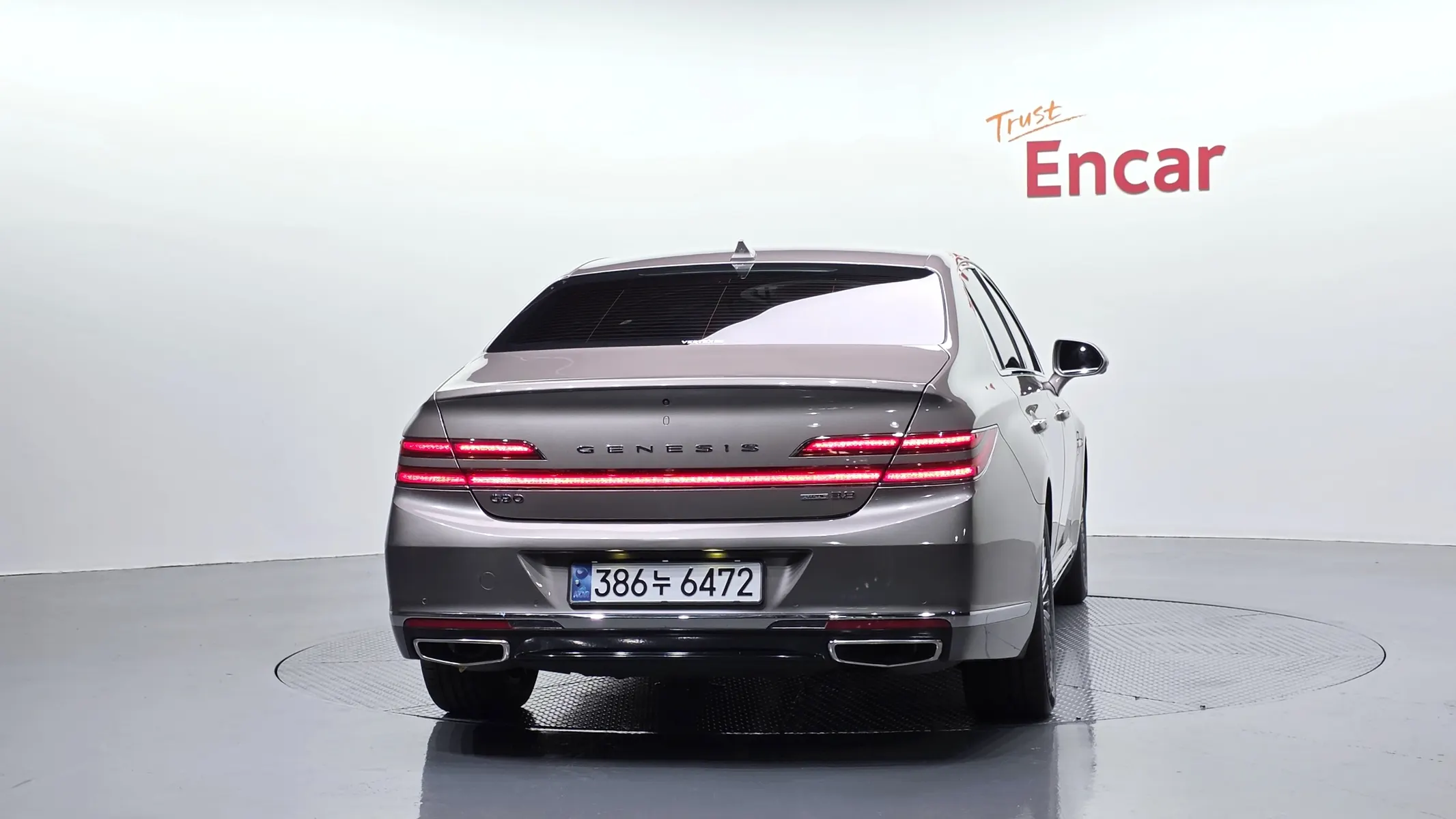 Genesis G90 3.8 AWD 2019 3/5
