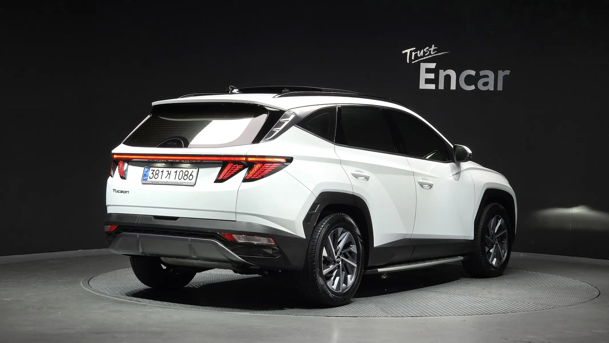 Hyundai (NX4) 2WD 2022 2/36