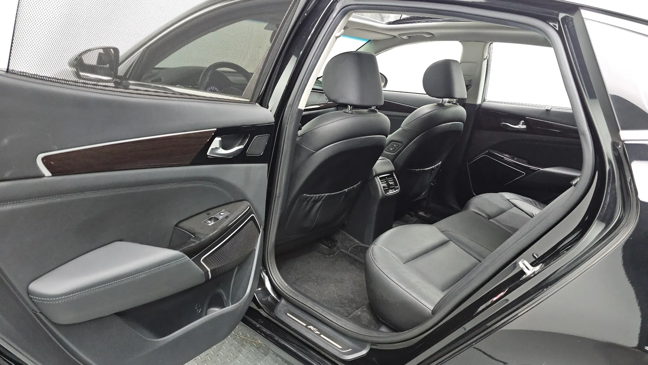 Kia K7 2017 32/33