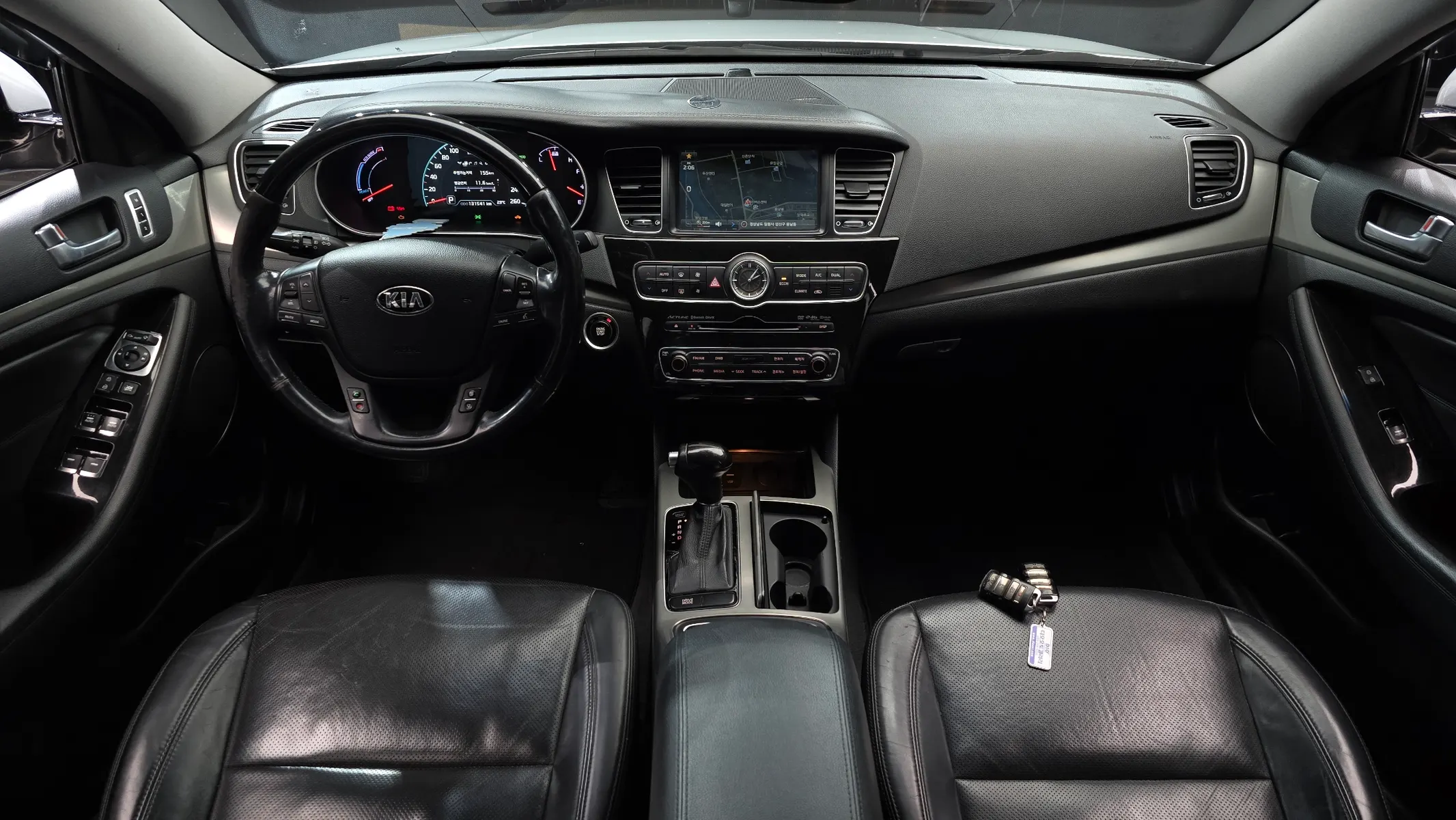 Kia K7 700h 2015 4/5