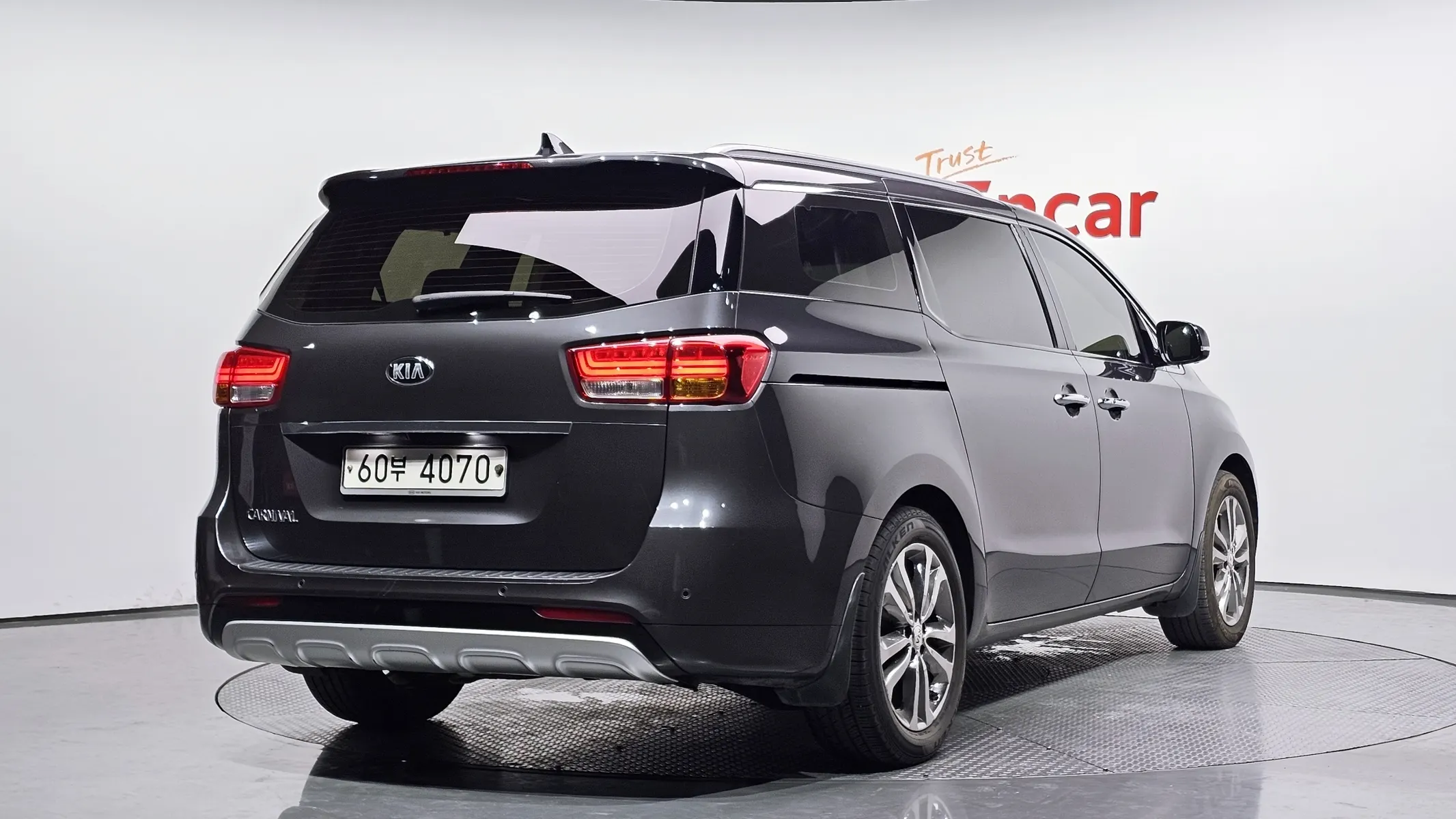 Kia 카니발 9 2017 2/31