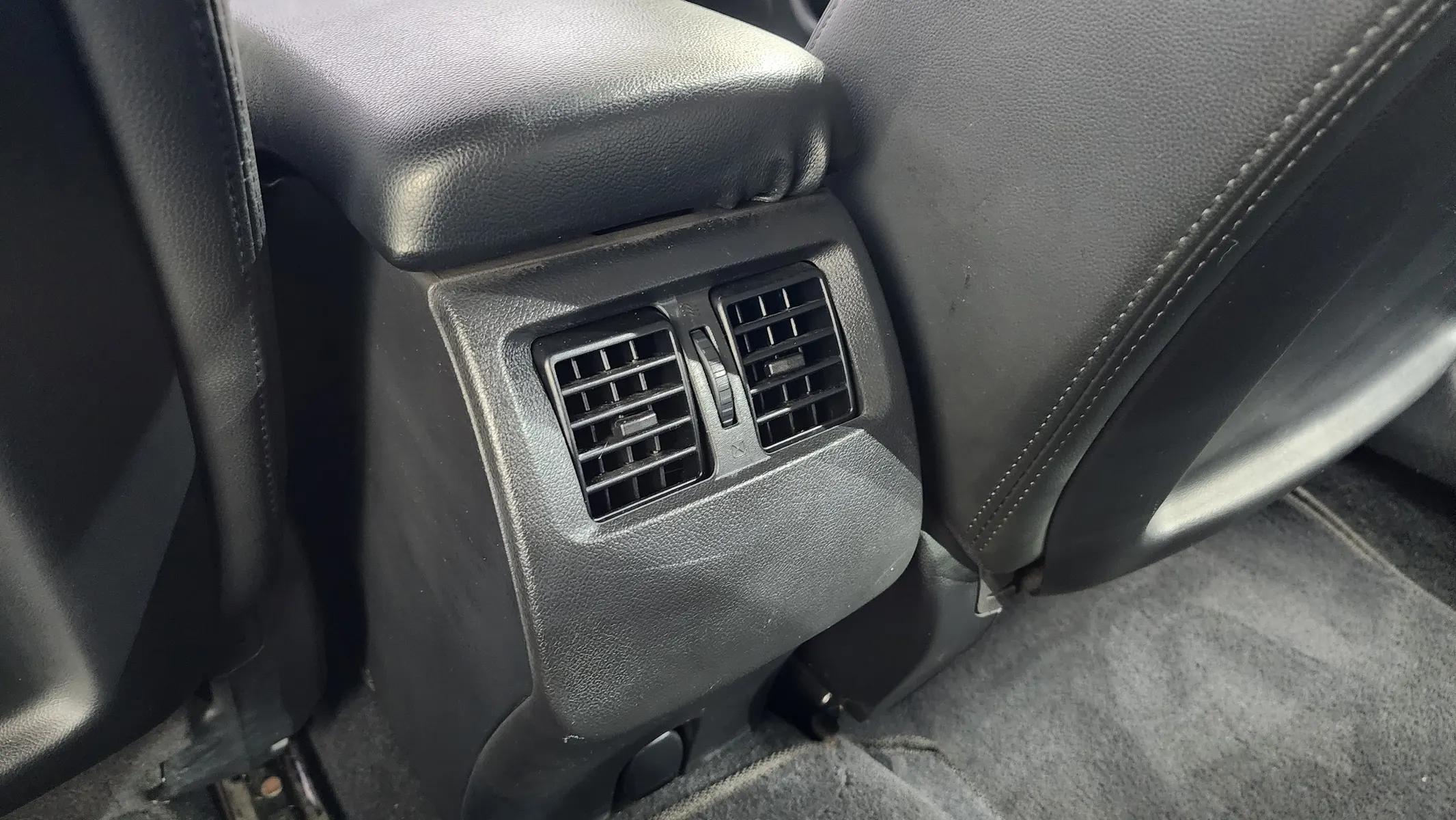 Renault Korea SM5 D 2014 32/33