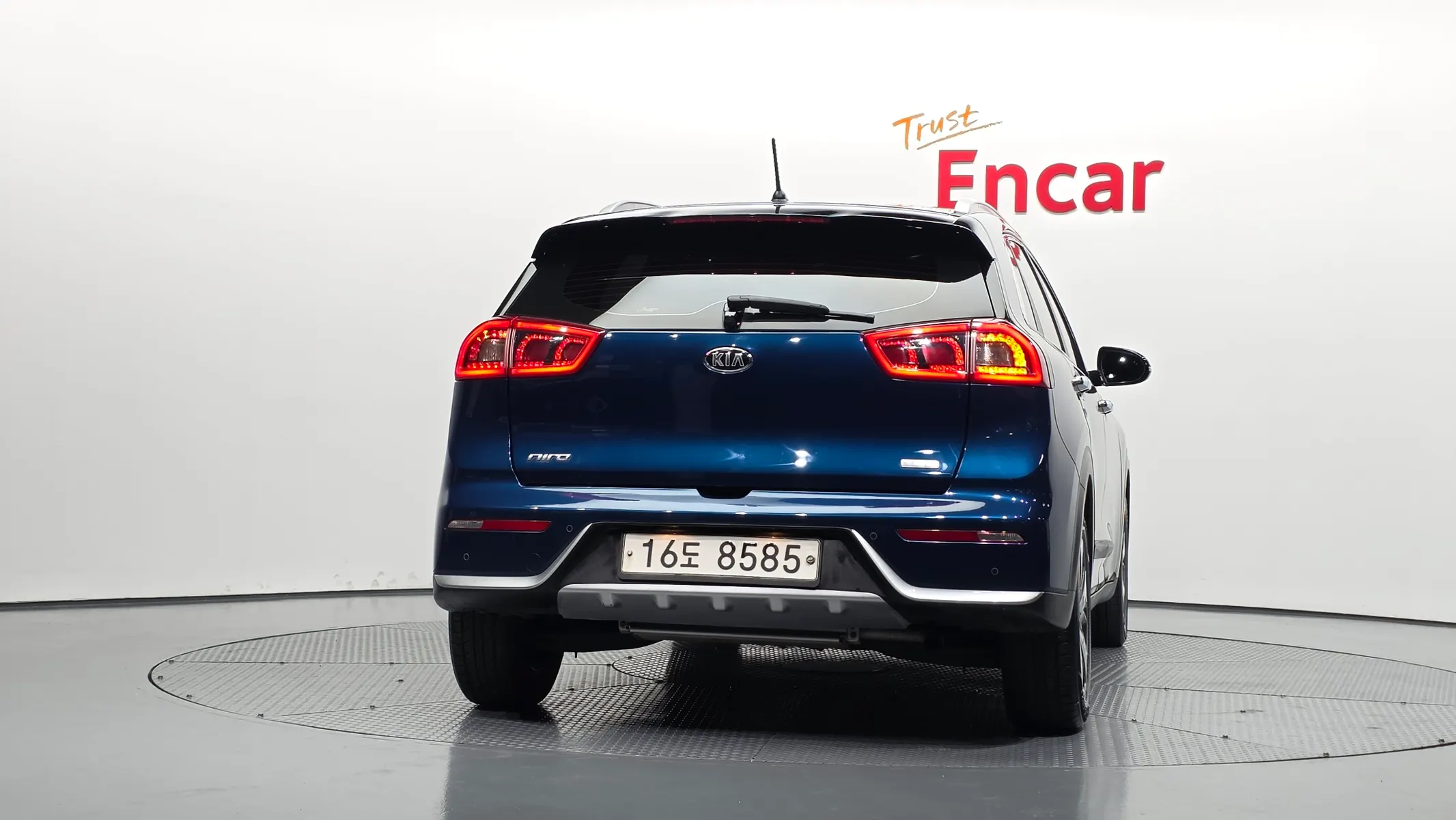 Kia Niro 2018 3/5