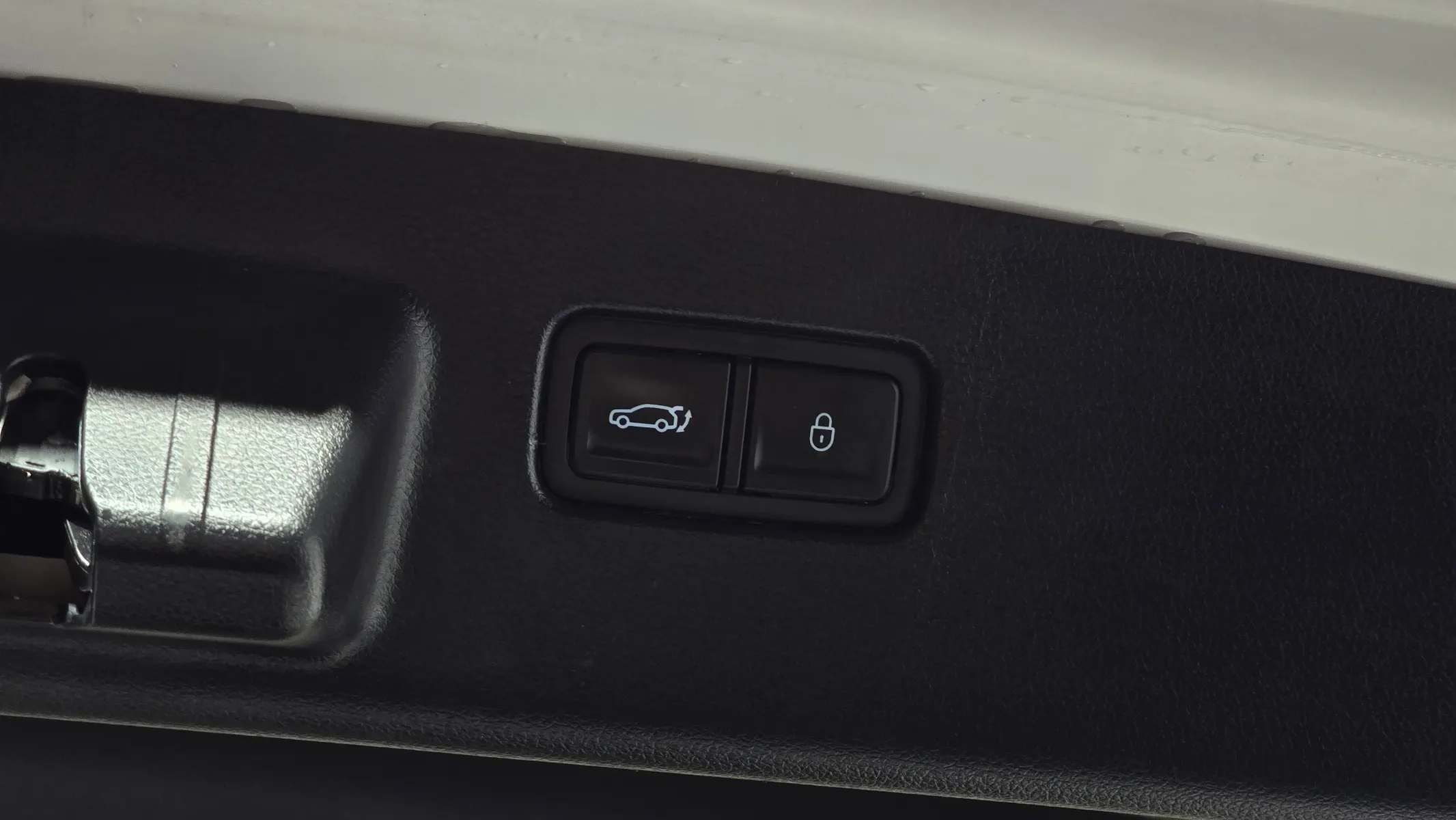 Genesis GV60 2022 32/33