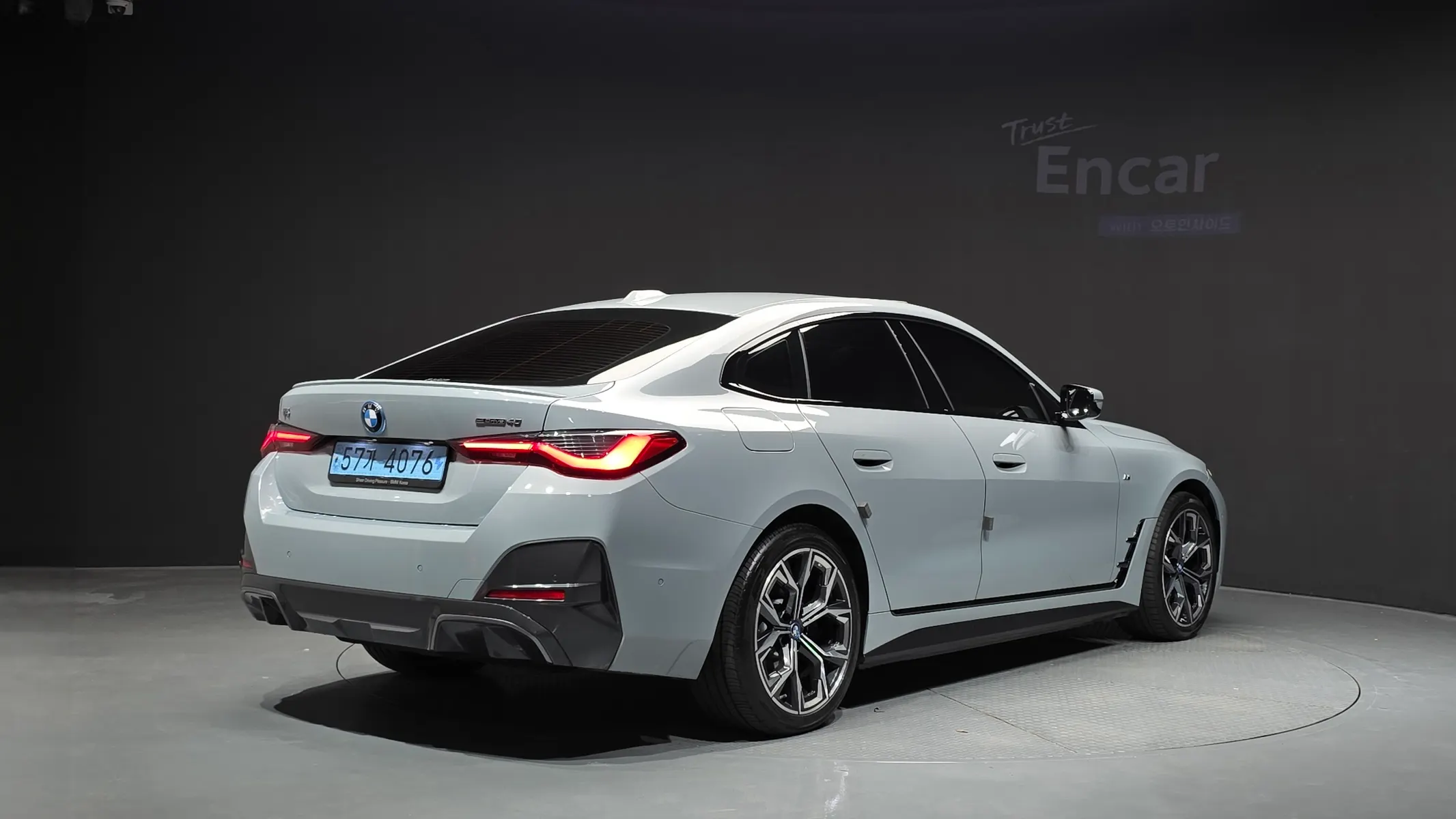 BMW i4 eDrive40 M 2023 2/36
