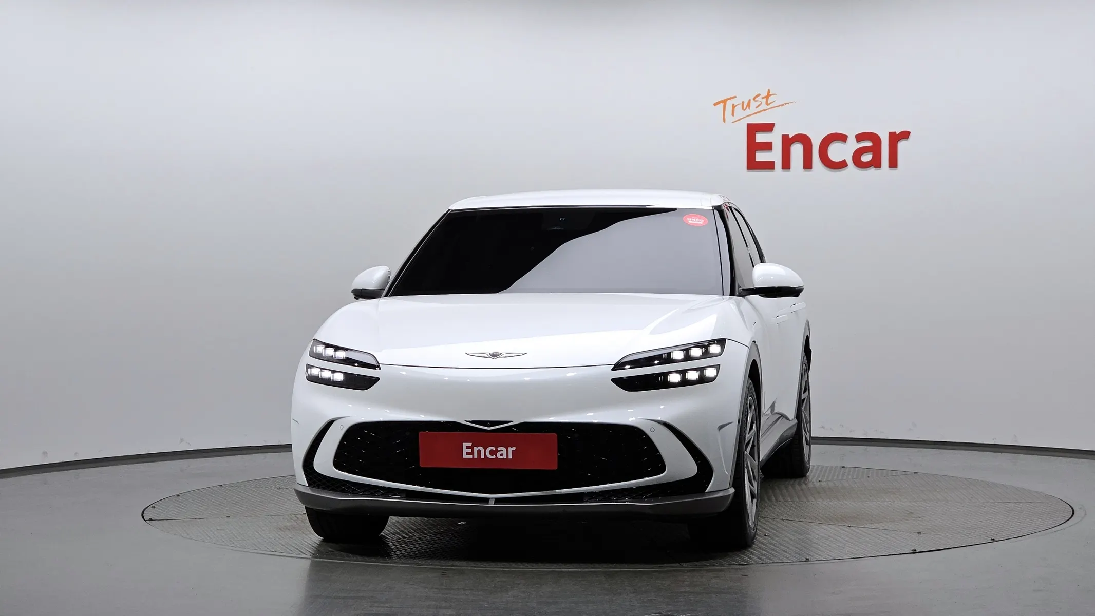 Genesis GV60 AWD 2022 2/5