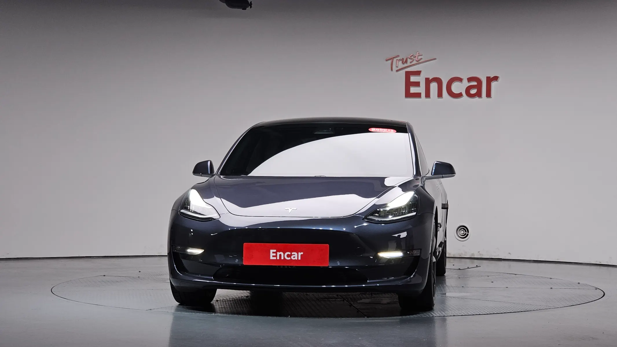 Tesla 3 AWD 2020 2/5