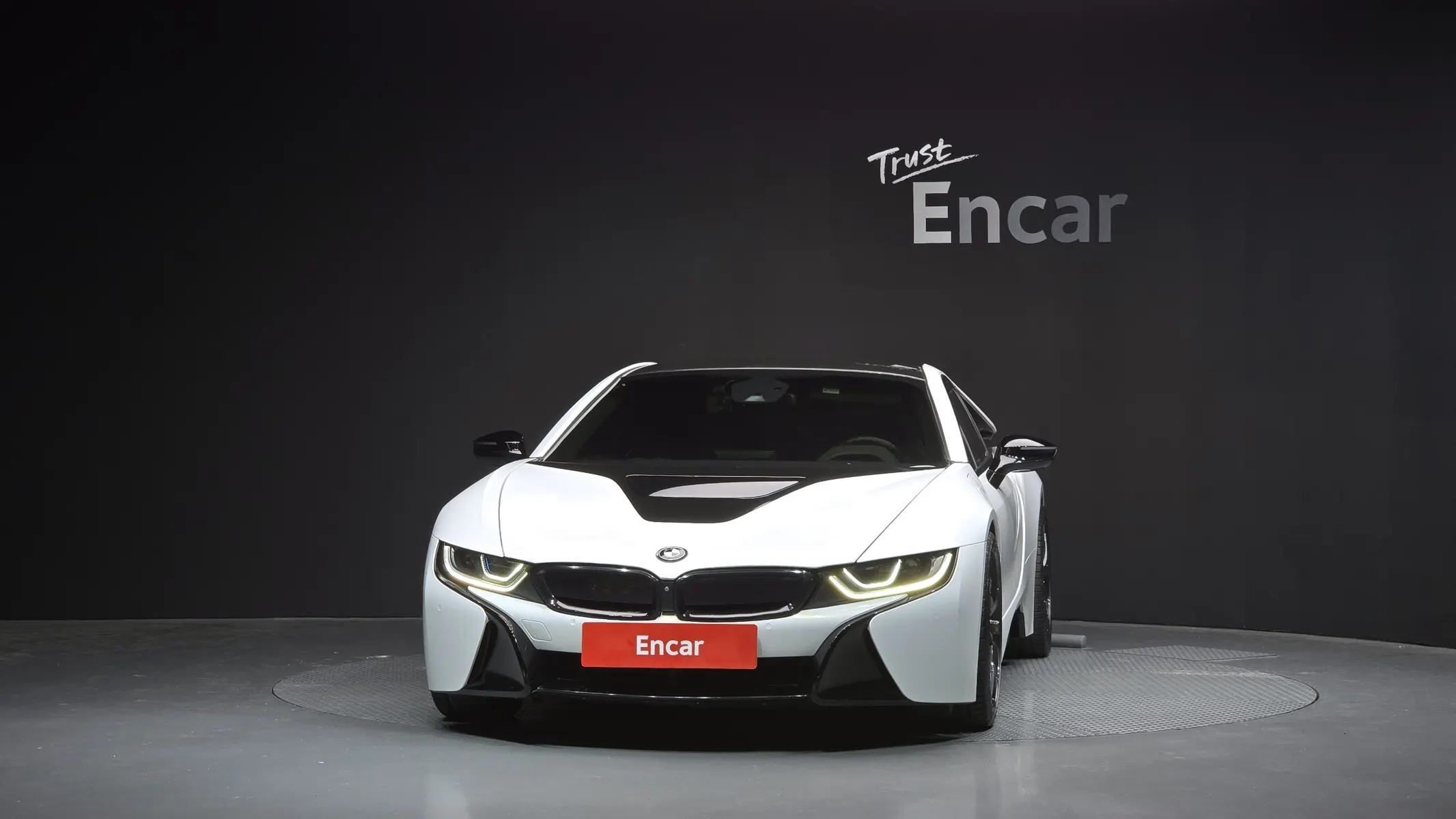 BMW i8 2016 3/32
