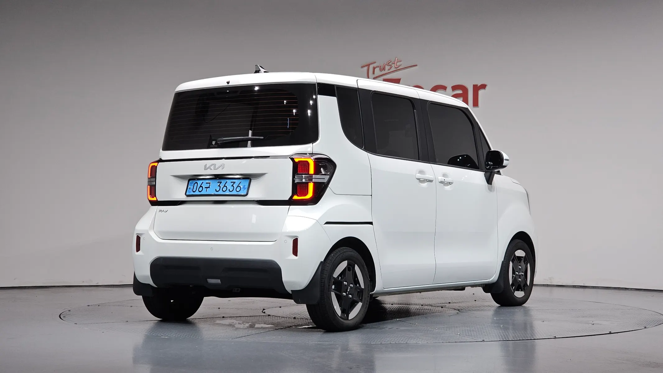 Kia EV 2024 2/37