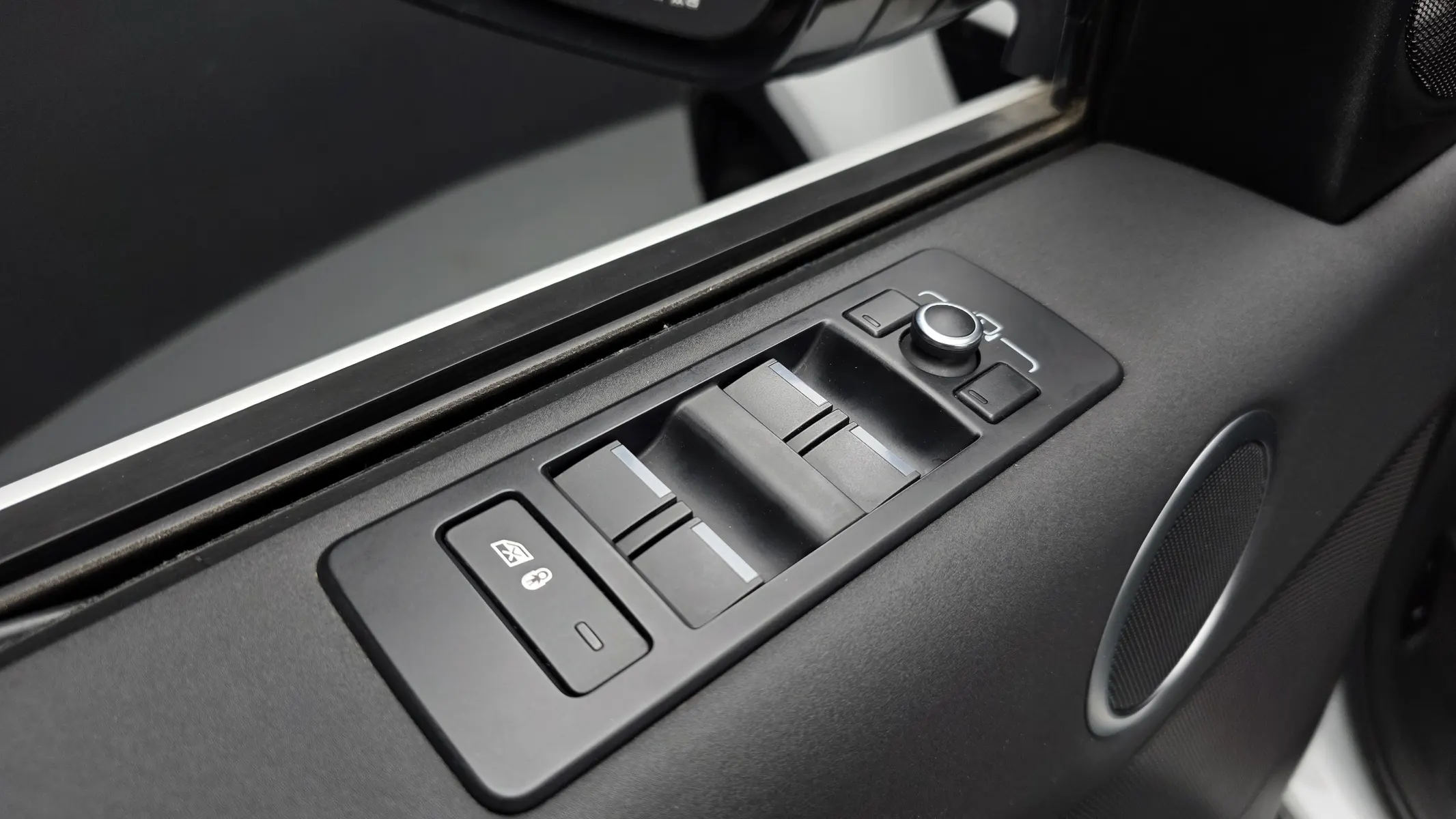 Land Rover 5 2.0 SD4 SE 2019 35/36