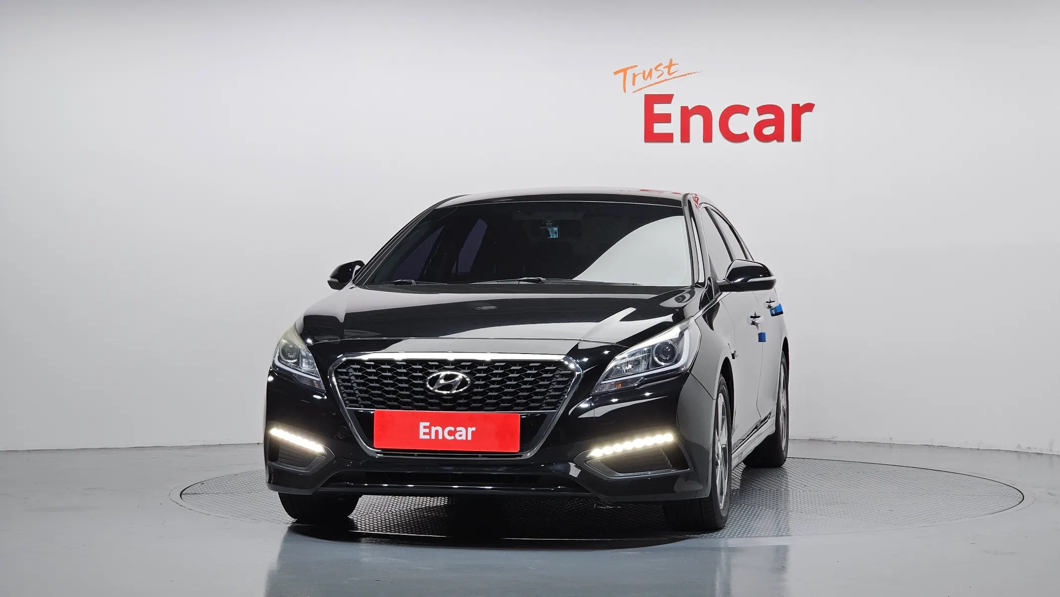 Hyundai LF 2.0 HEV 2015 3/31