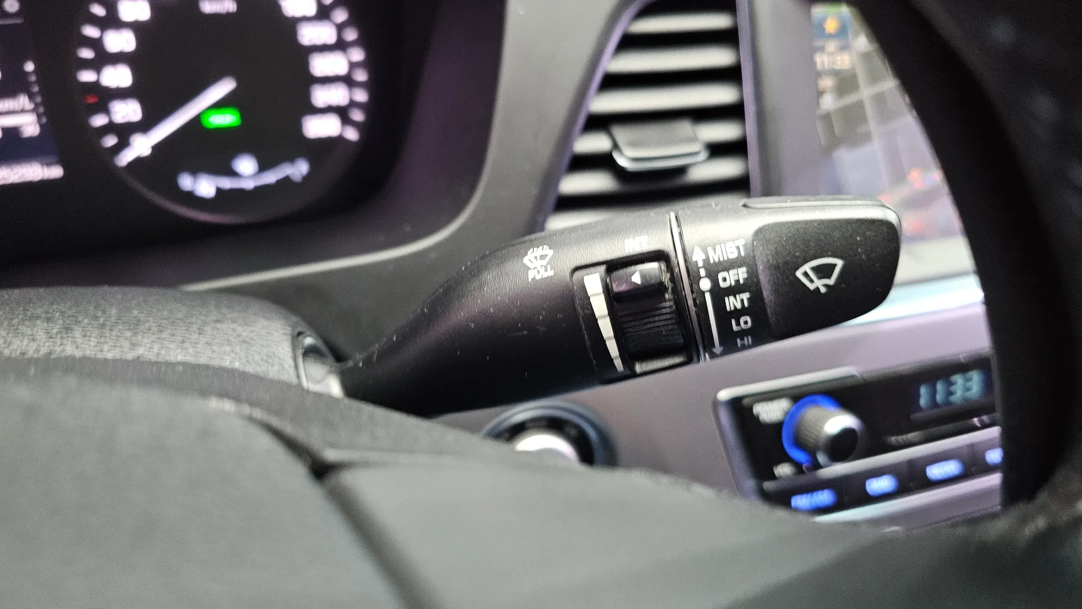 Hyundai LF 2.0 HEV 2015 30/31