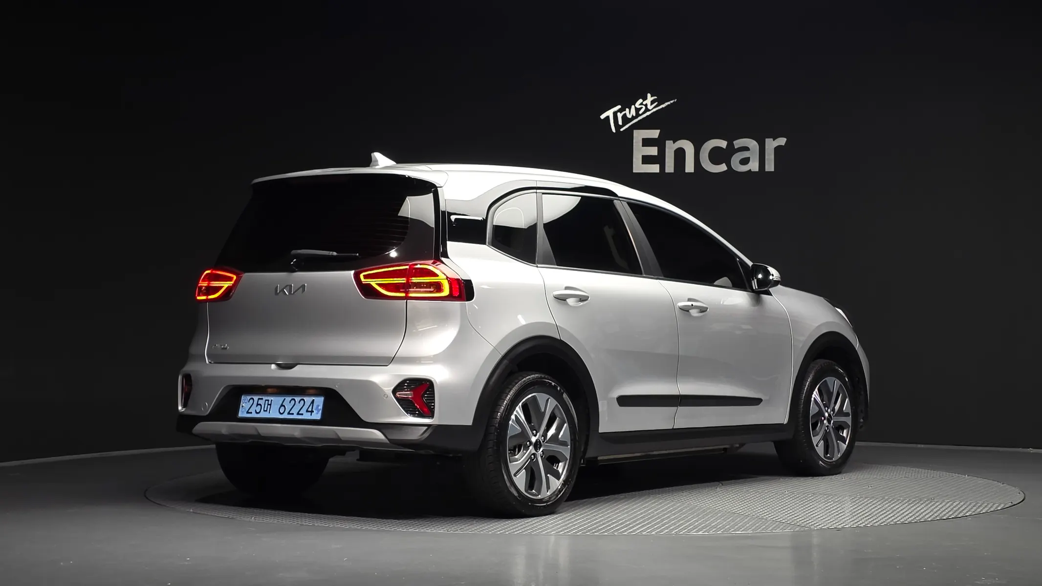 Kia 니로 플러스 2022 2/33