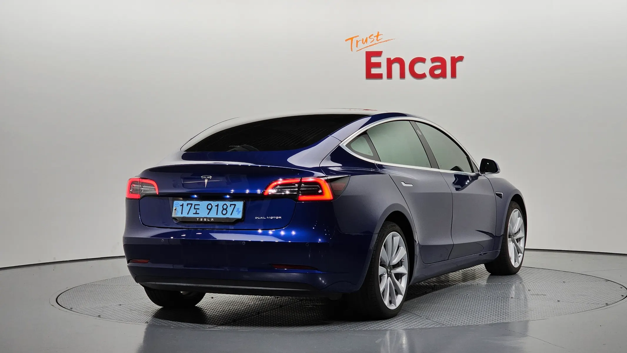 Tesla 3 AWD 2020 2/34