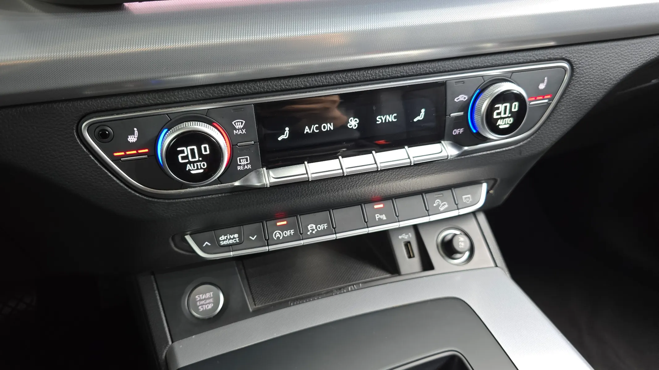 Audi Q5 (FY) 40 TDI 2021 31/32