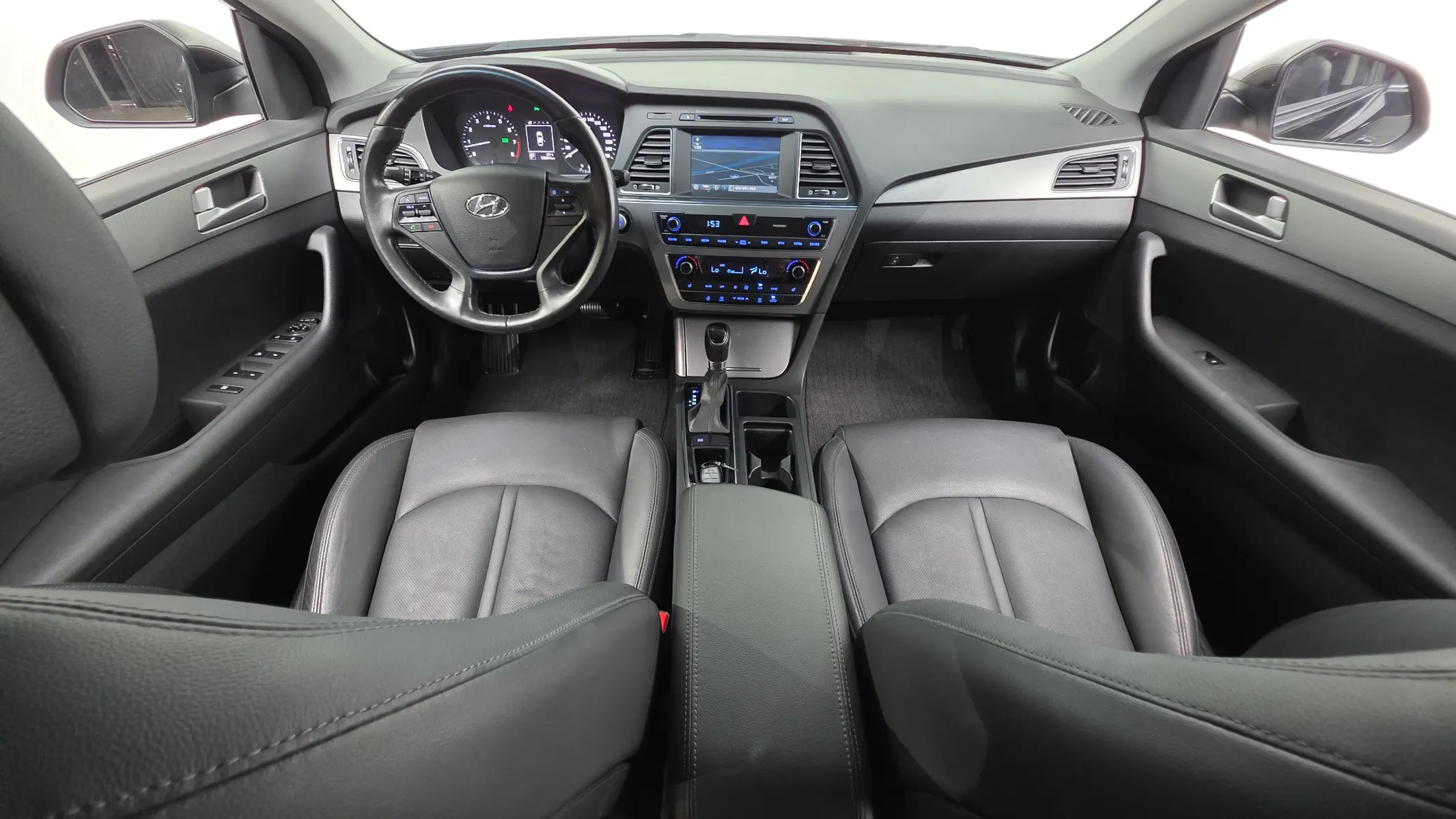 Hyundai LF LPI 2015 4/5