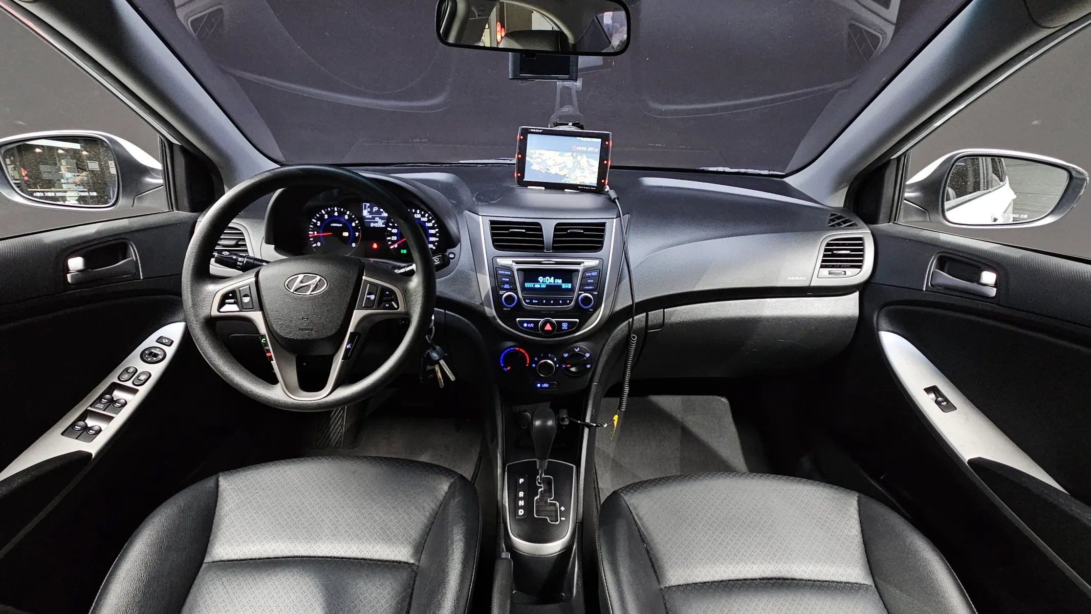 Hyundai () 1.4 VVT 2018 4/5