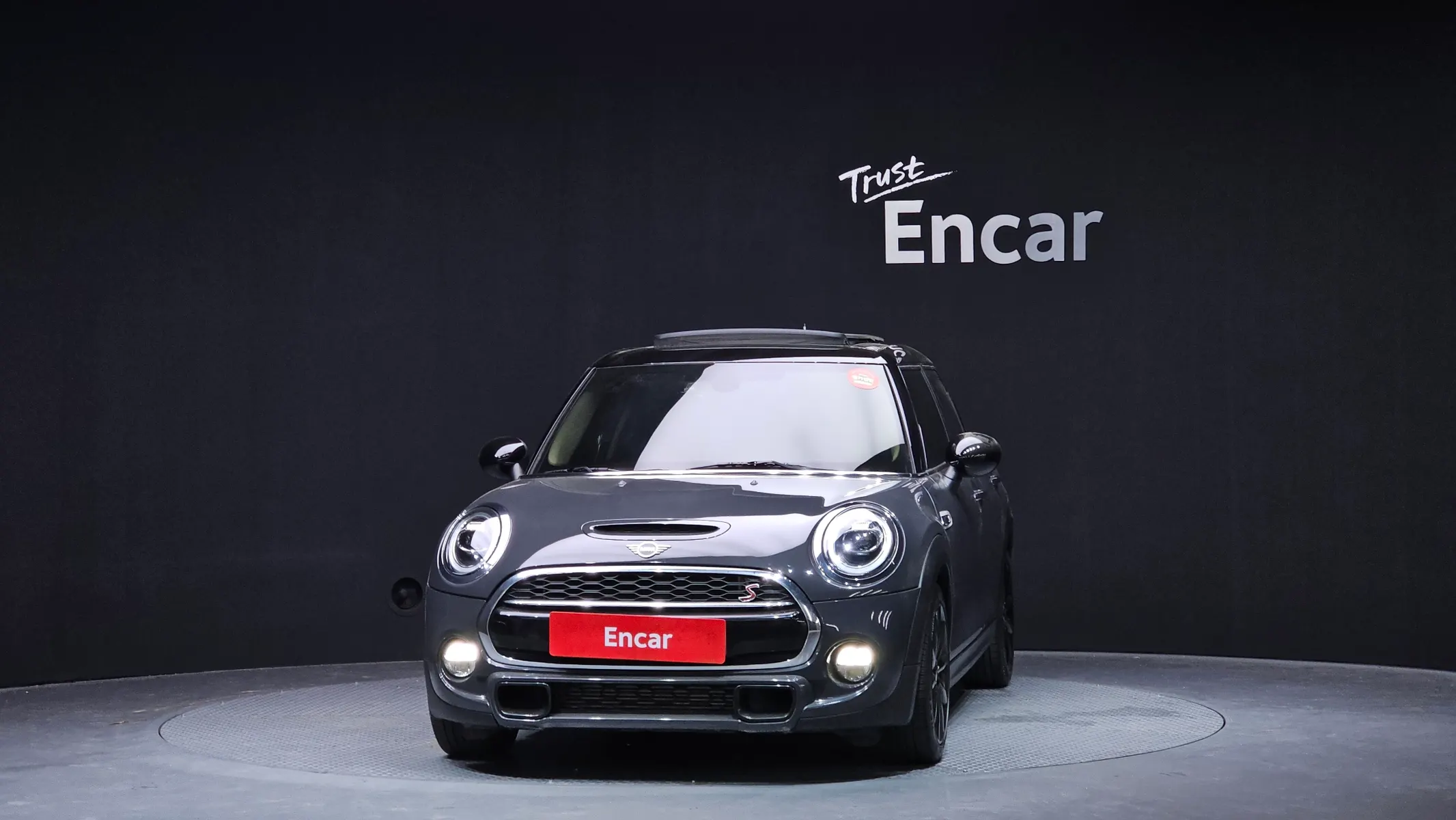 MINI S 5 2019 2/5