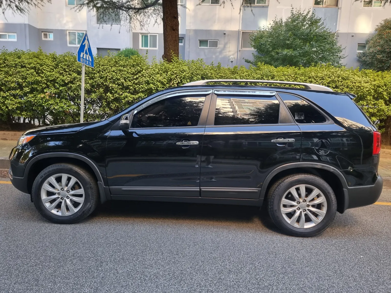 Kia R 2.0 2WD 2012 2/21