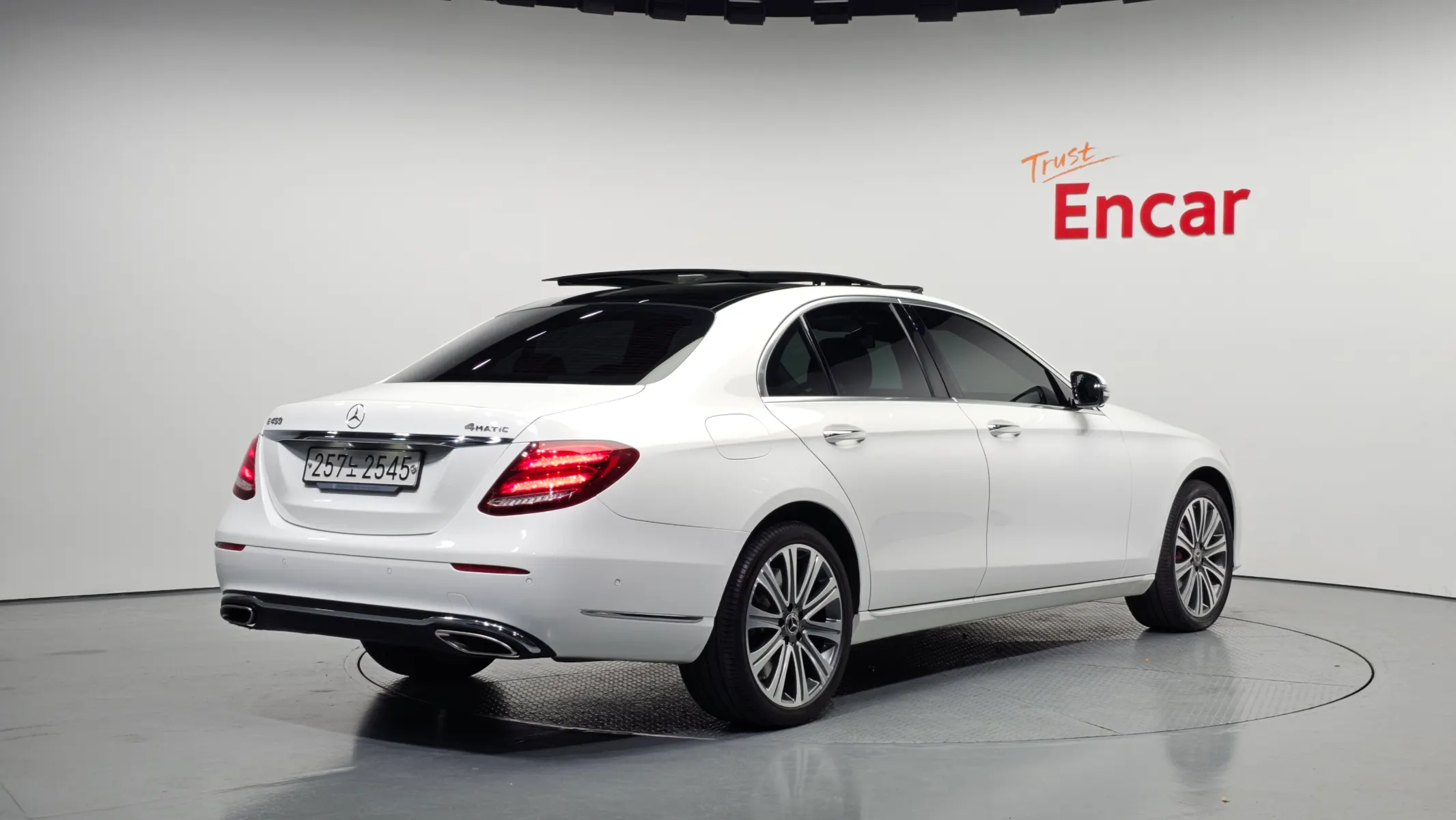 Mercedes-Benz E-Class W213 E450 4MATIC 2019 2/21