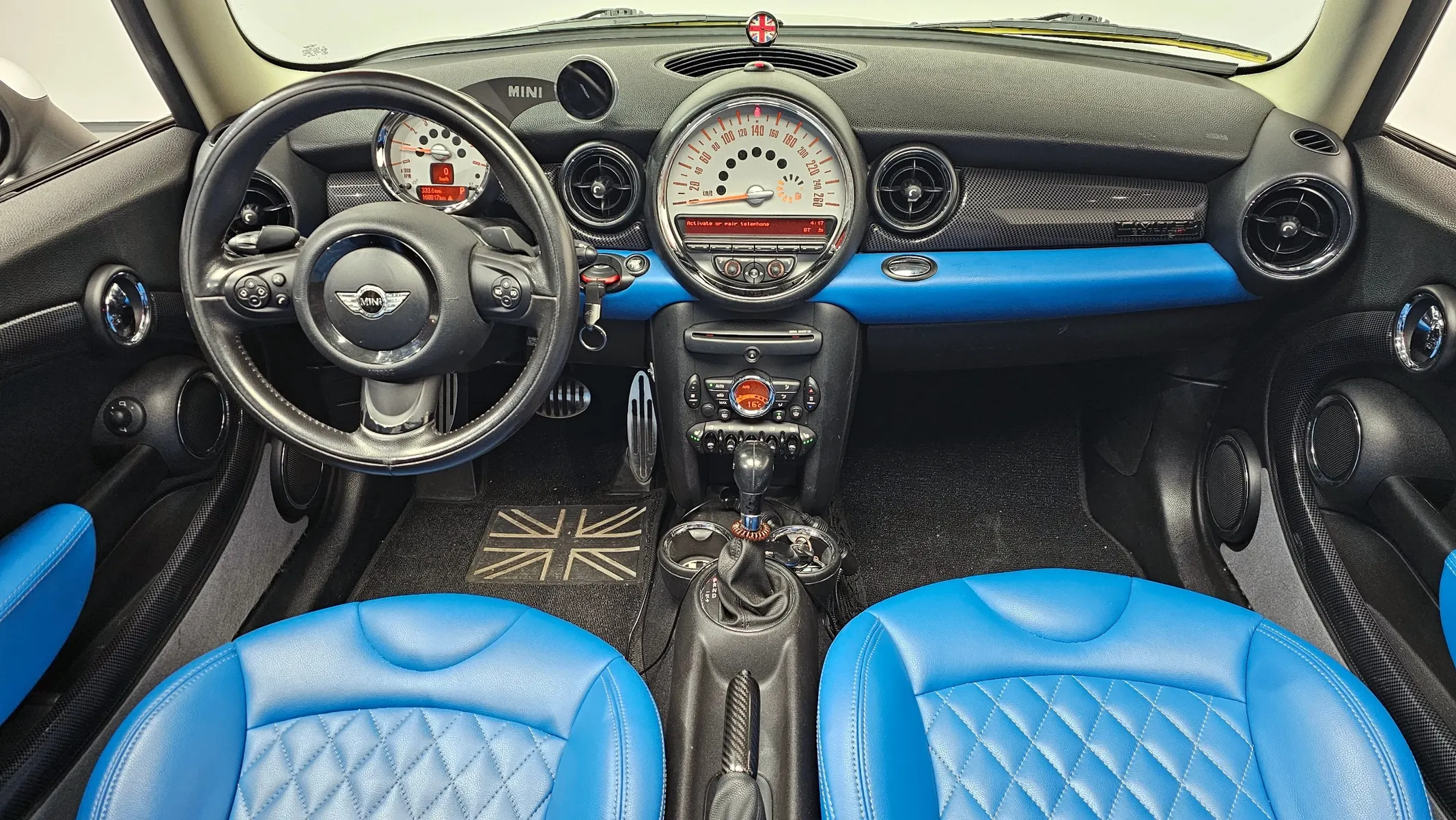 MINI S 2010 4/5