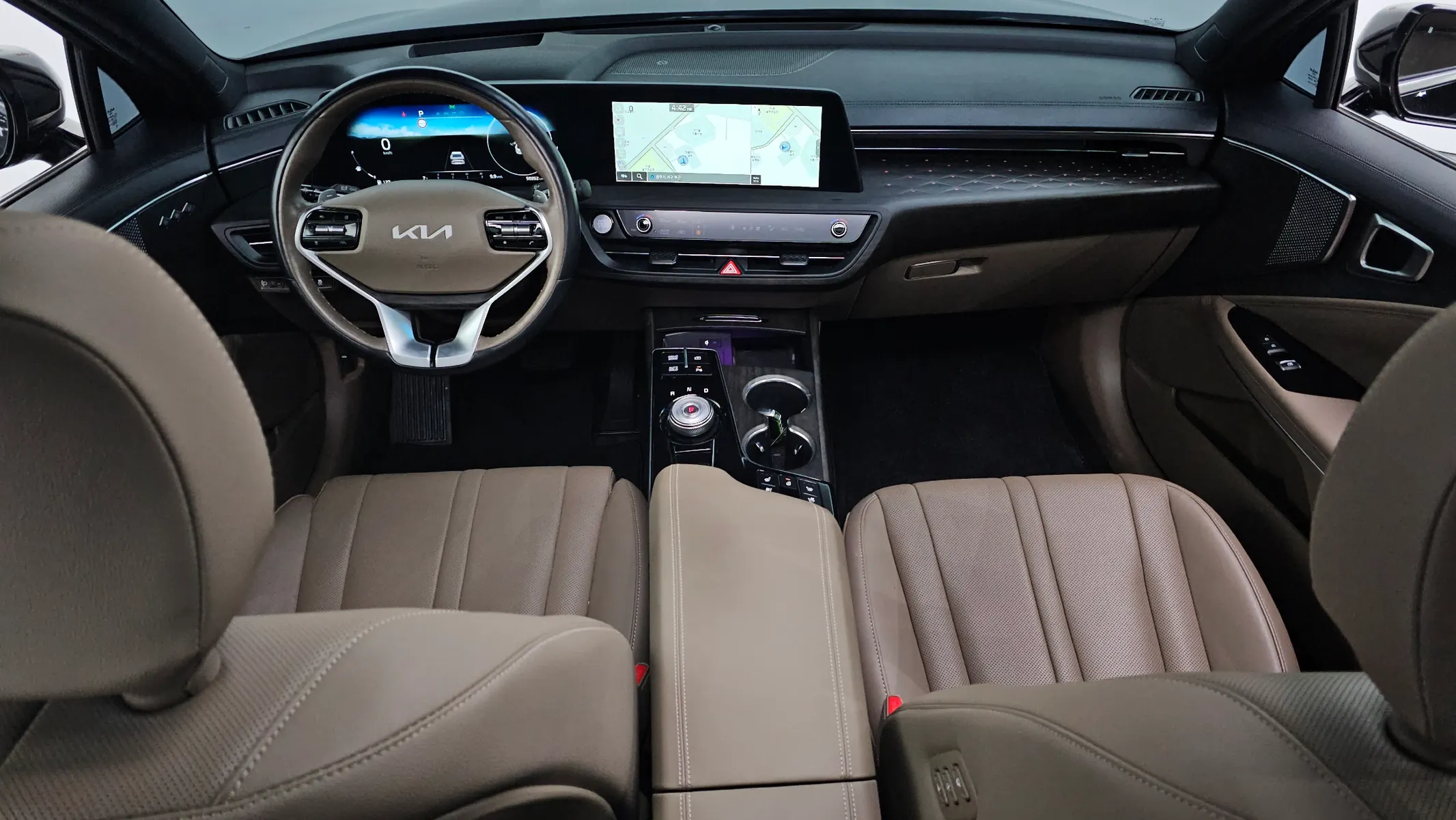 Kia K8 3.5 2WD 2022 4/5