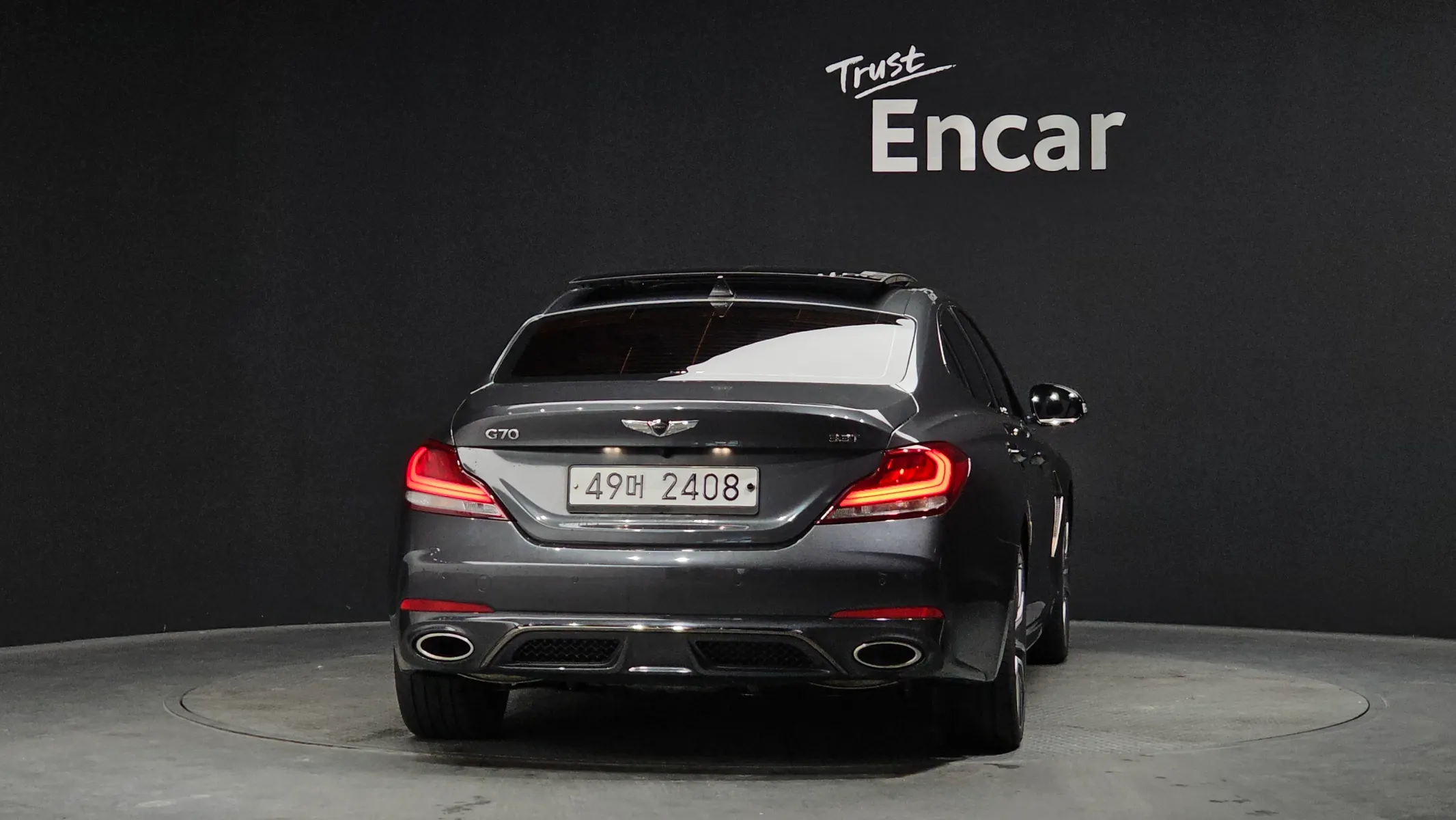 Genesis G70 3.3T 2018 3/5