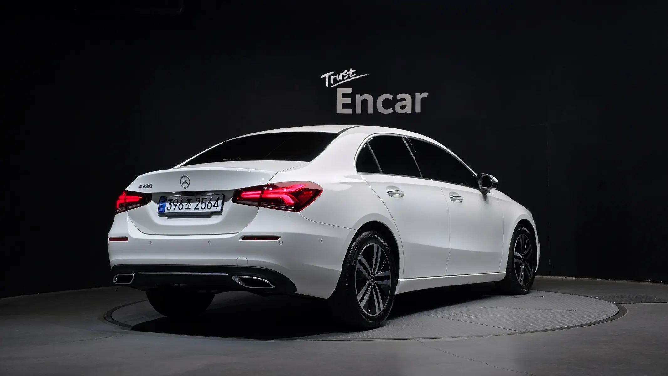 Mercedes-Benz A-Class W177 A220 2022 2/21