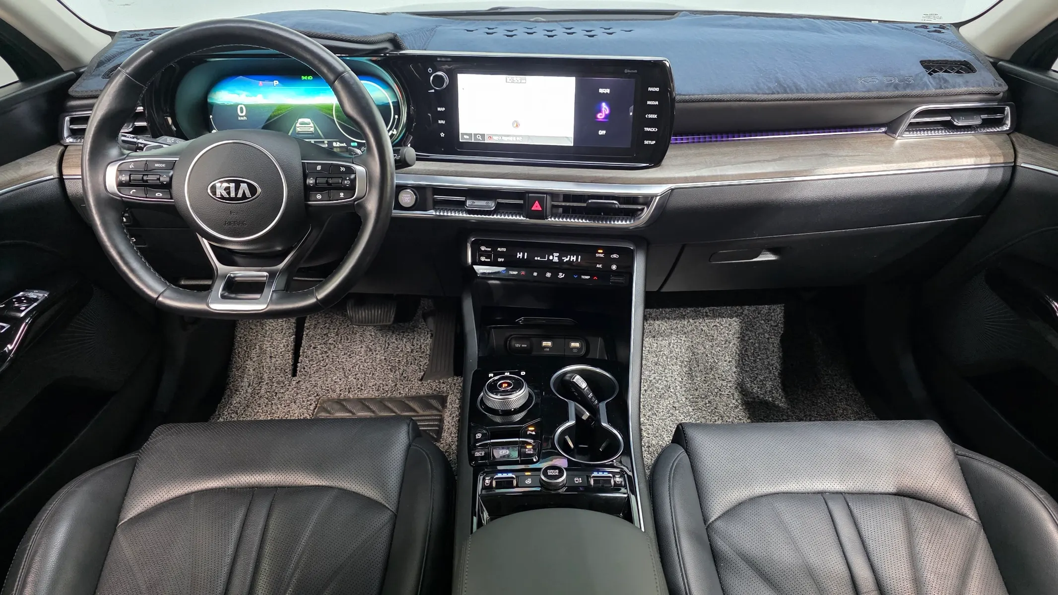 Kia K5 3 1.6 2020 4/5
