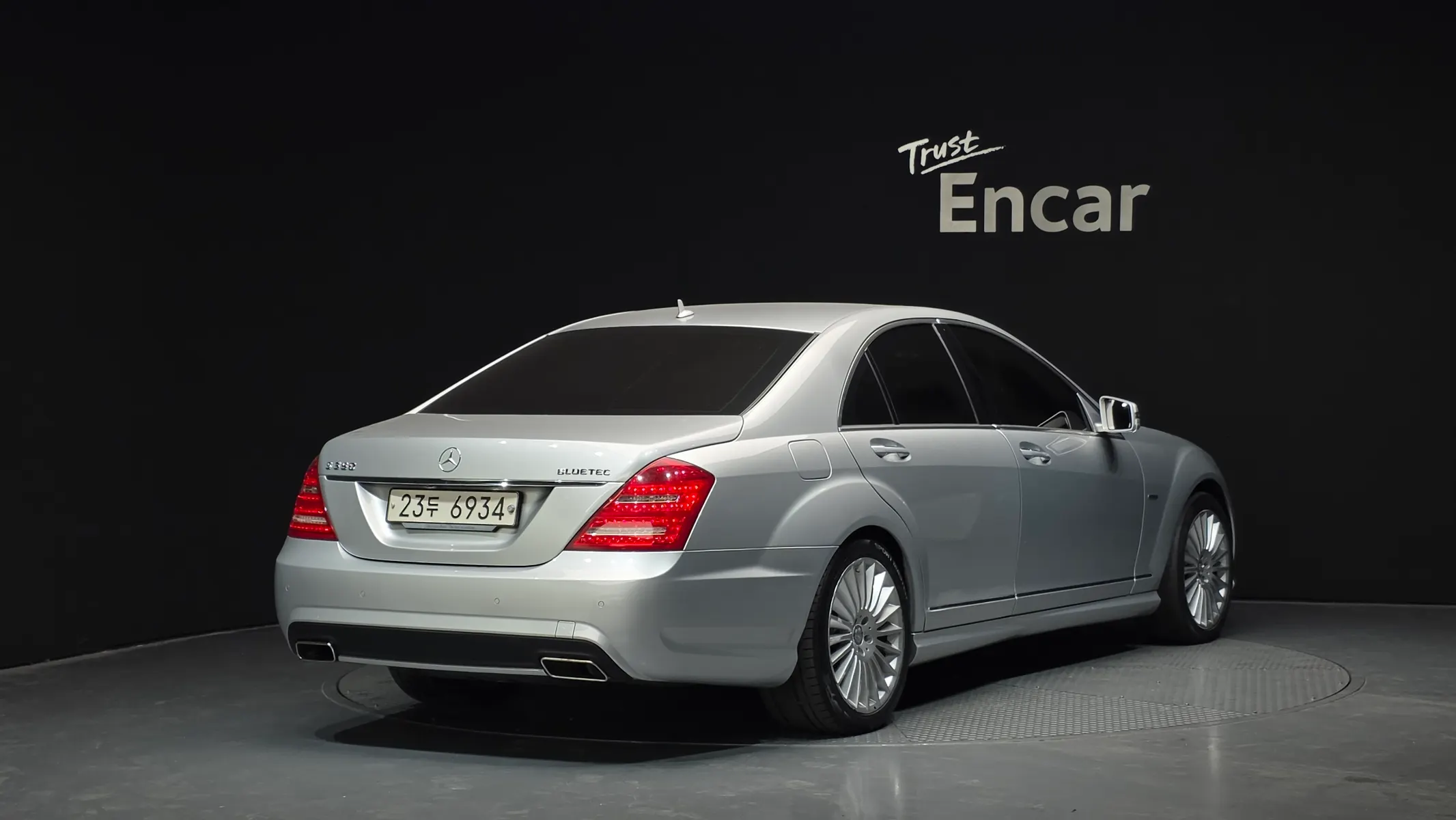 Mercedes-Benz S-Class W221 S350 2011 2/21