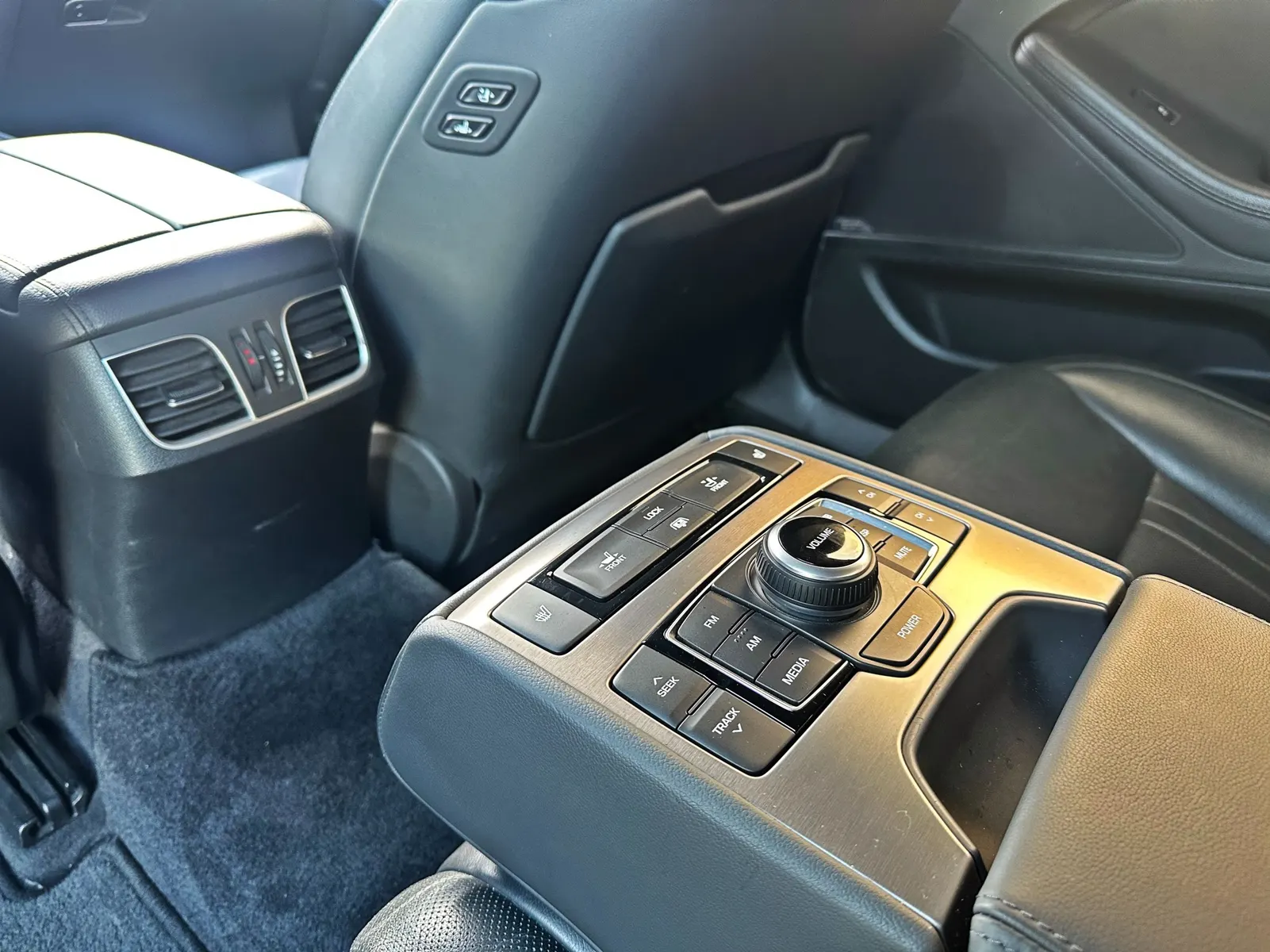 Hyundai DH G380 AWD 2014 20/21
