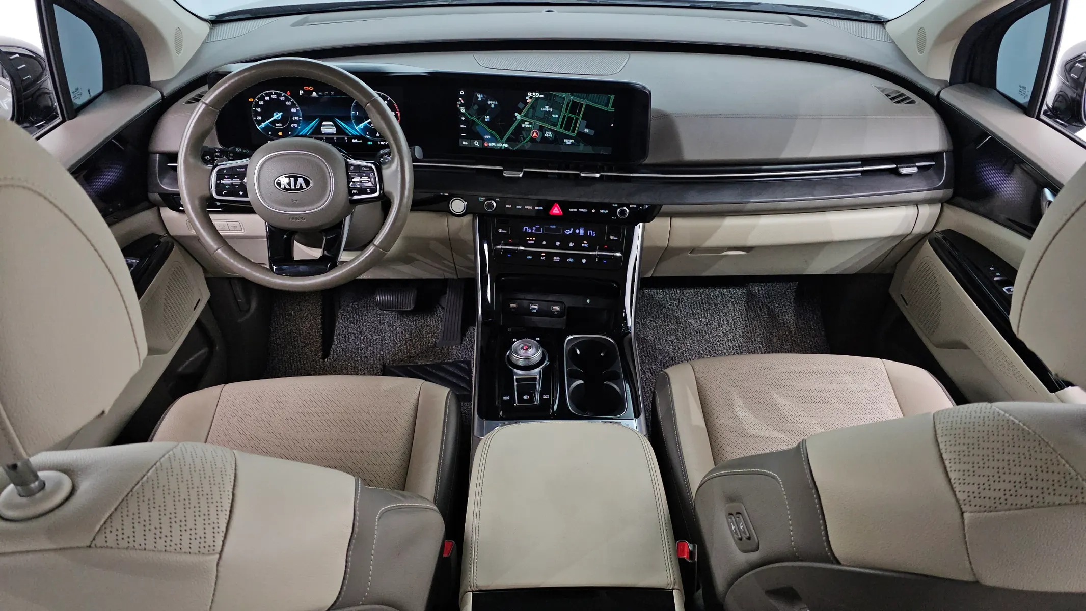 Kia Carnival 9 2021 4/5
