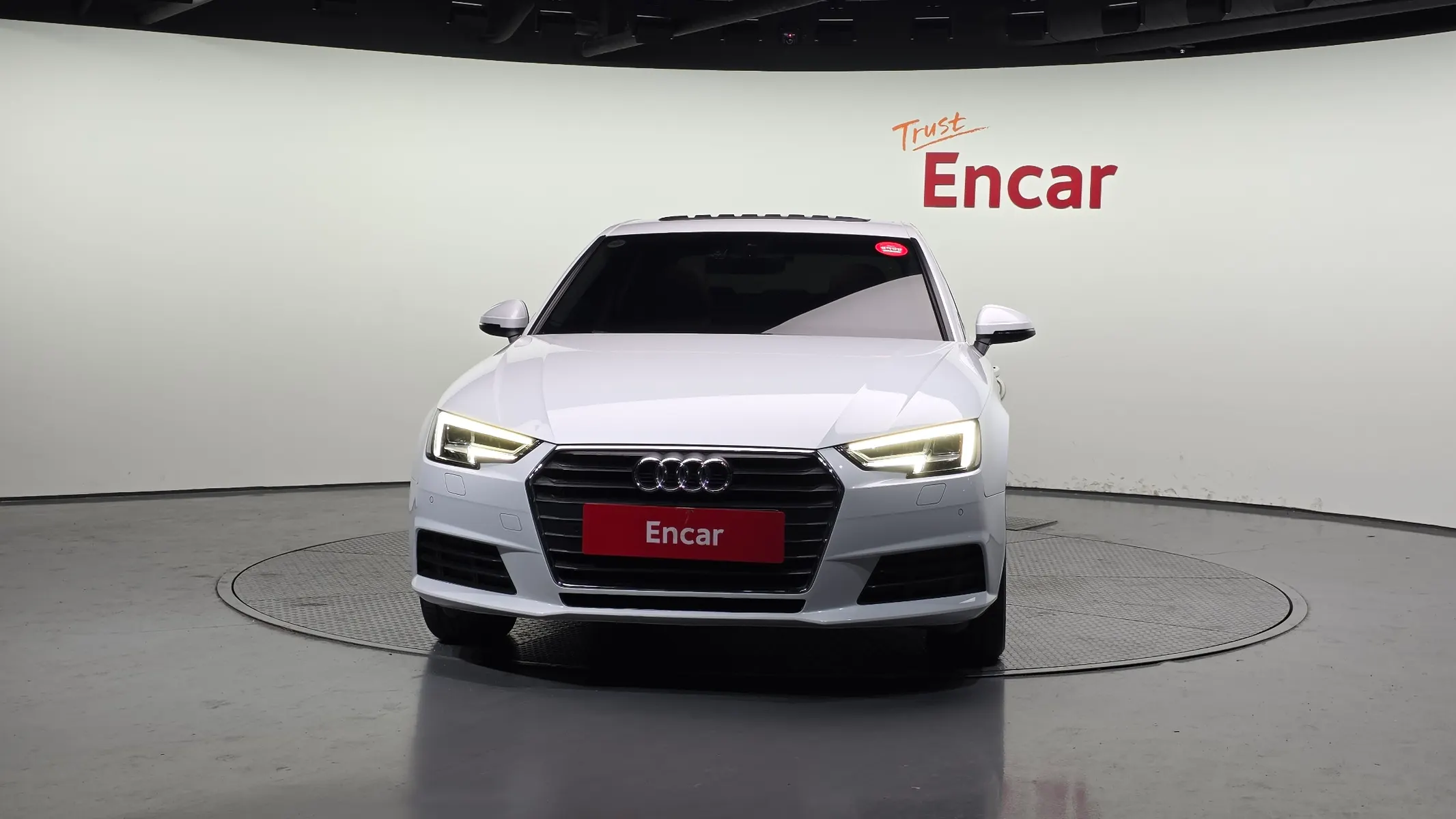 Audi A4 (B9) 30 TDI 2018 3/21
