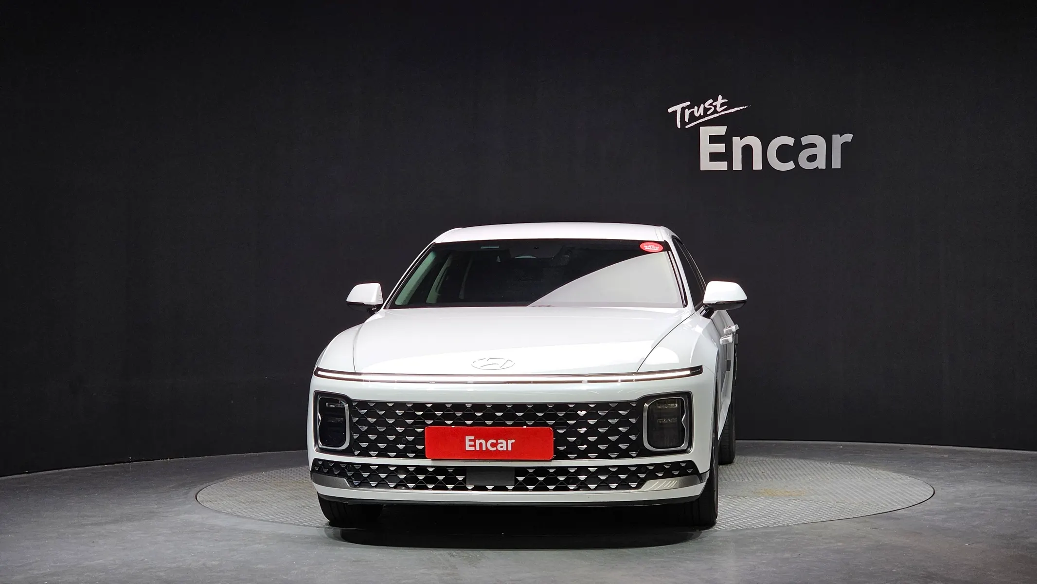 Hyundai (GN7) 3.5 LPG 2WD () 2024 2/5