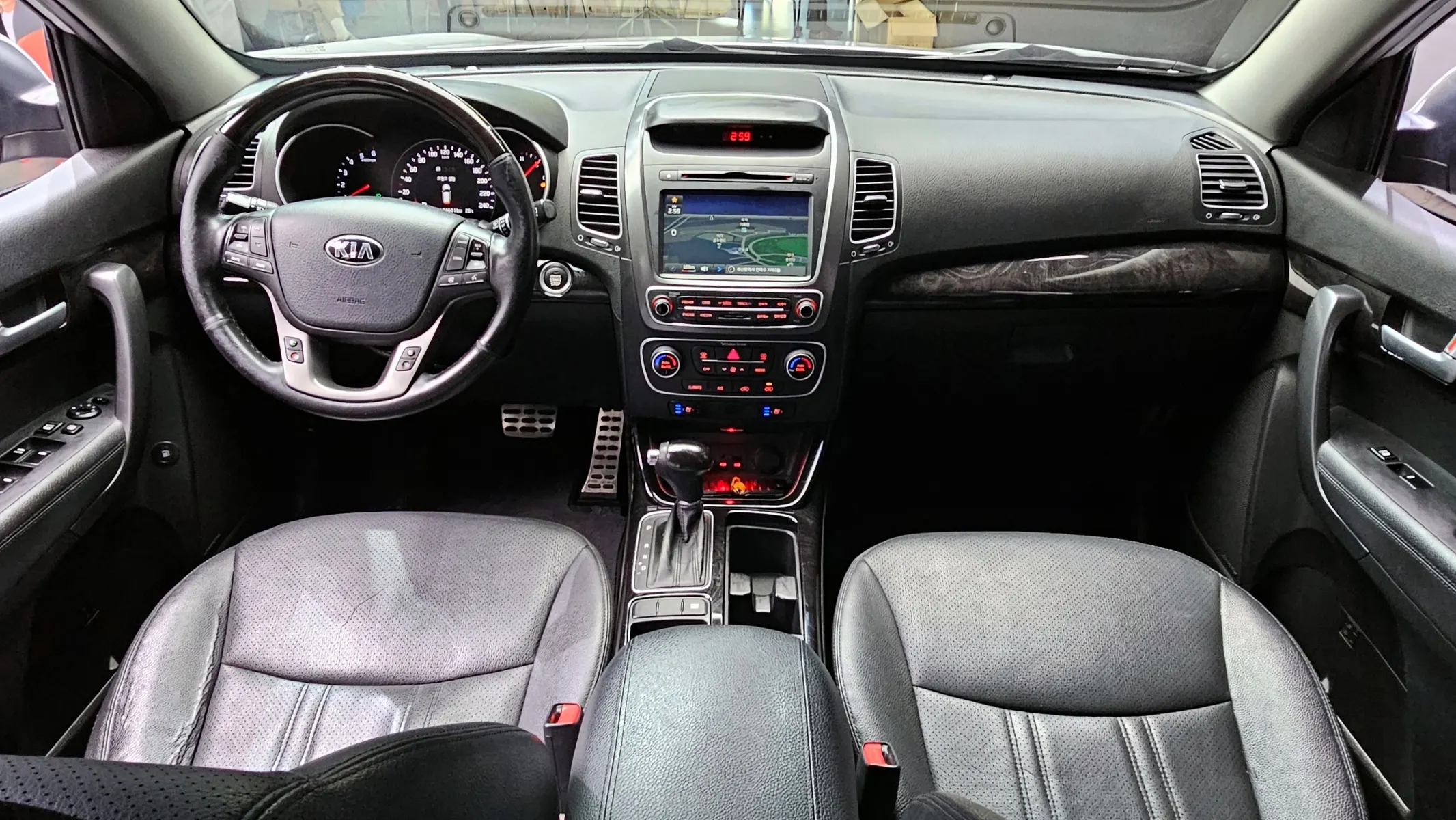 Kia R 2.0 2WD 2013 4/5
