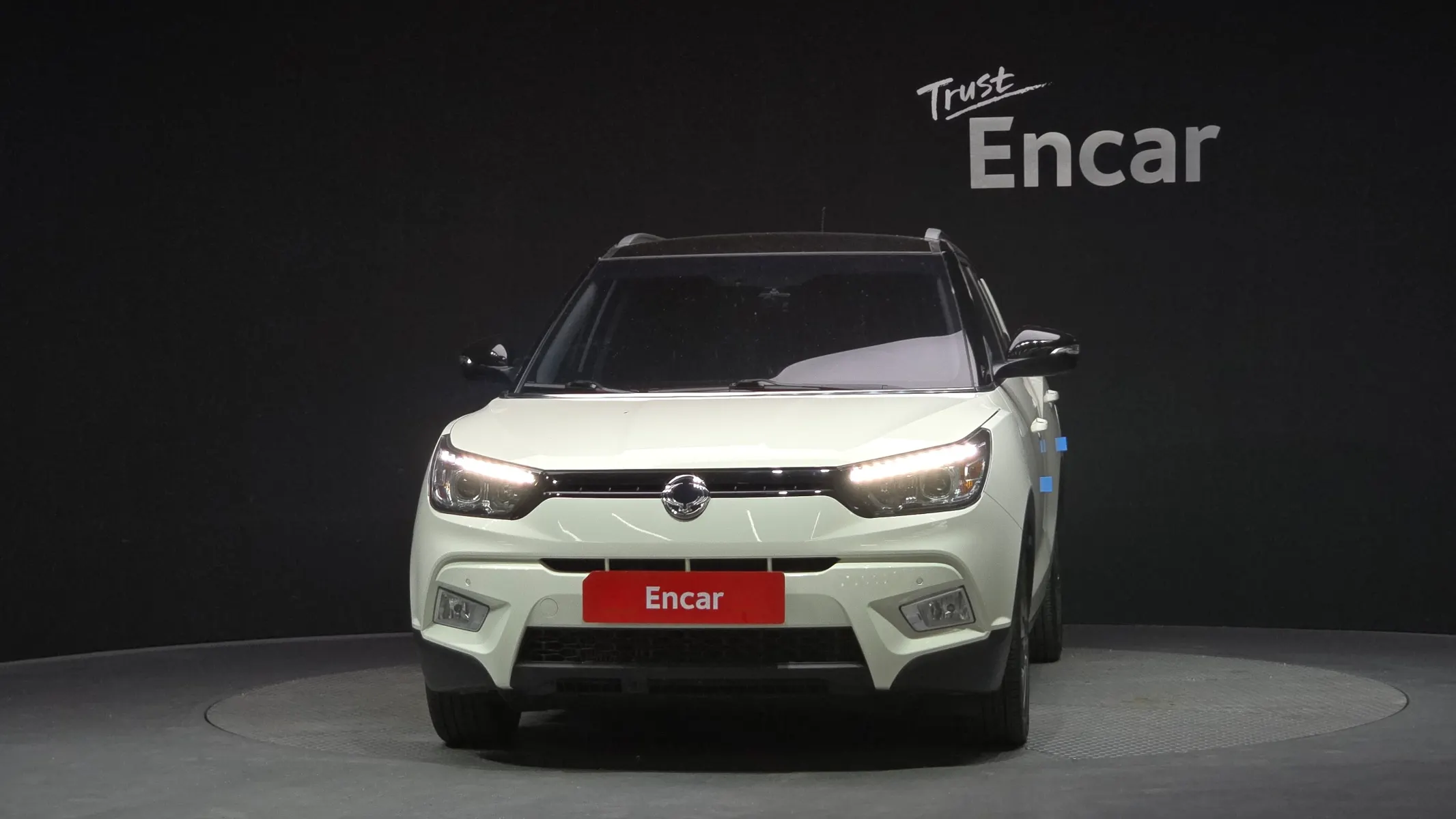 KG Mobility Tivoli LX 4WD 2016 3/21
