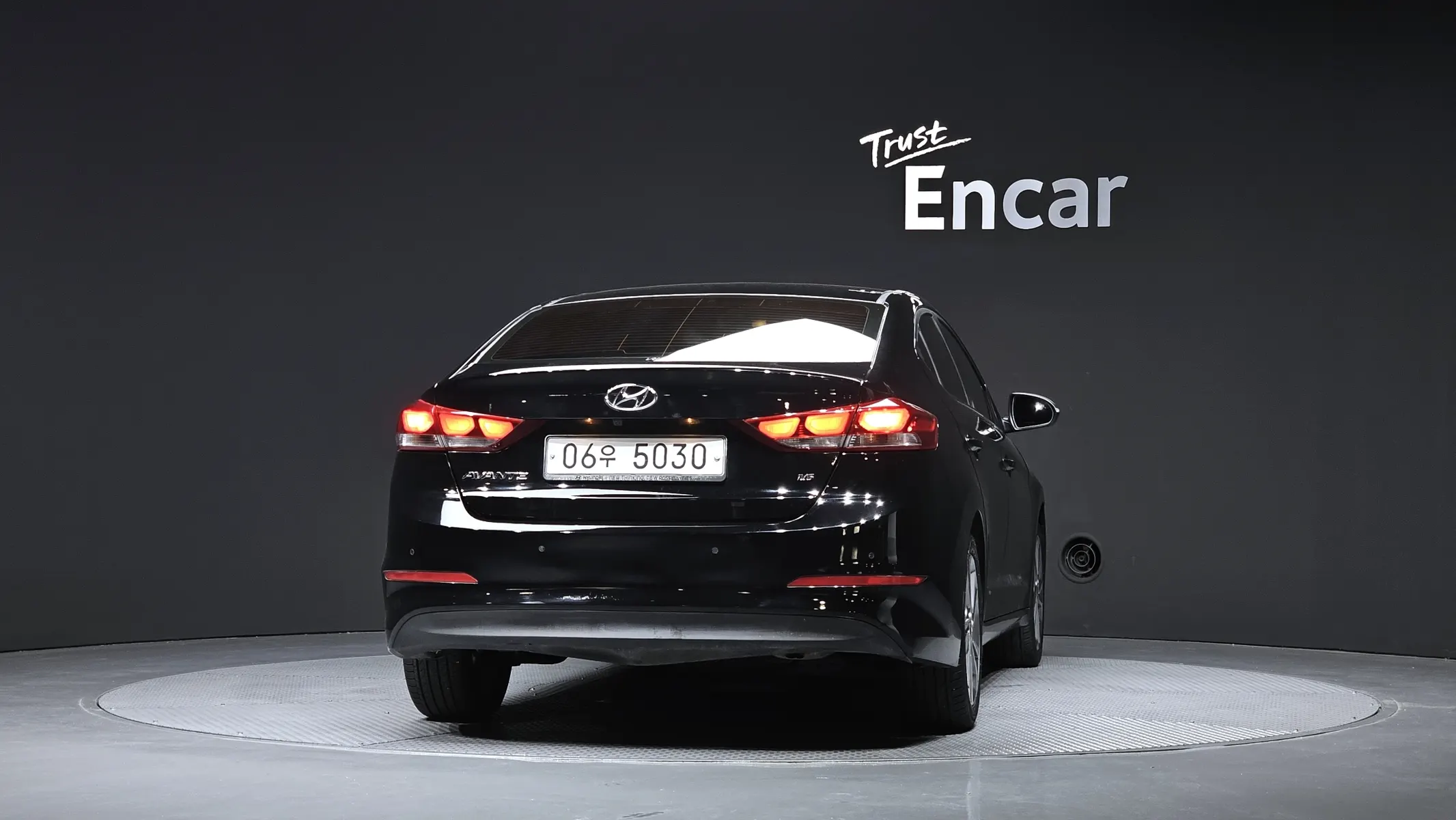 Hyundai AD 1.6 GDI 2018 3/5
