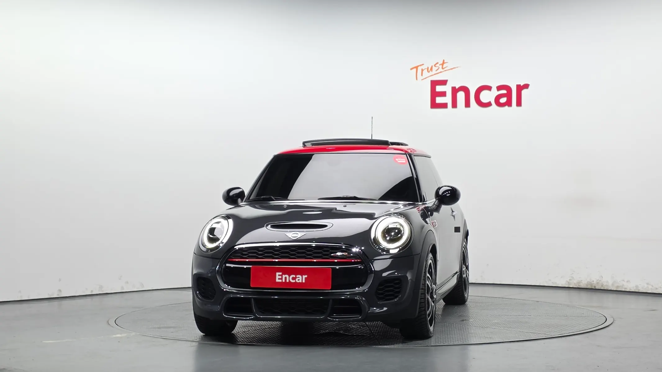 MINI S JCW 2019 2/5