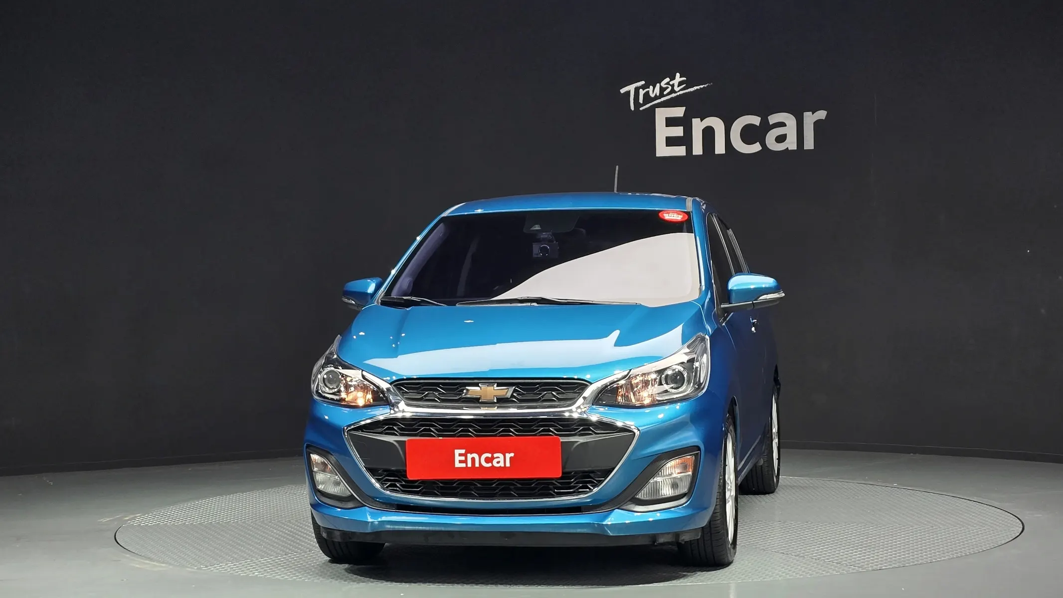 Chevrolet Spark 2018 2/5