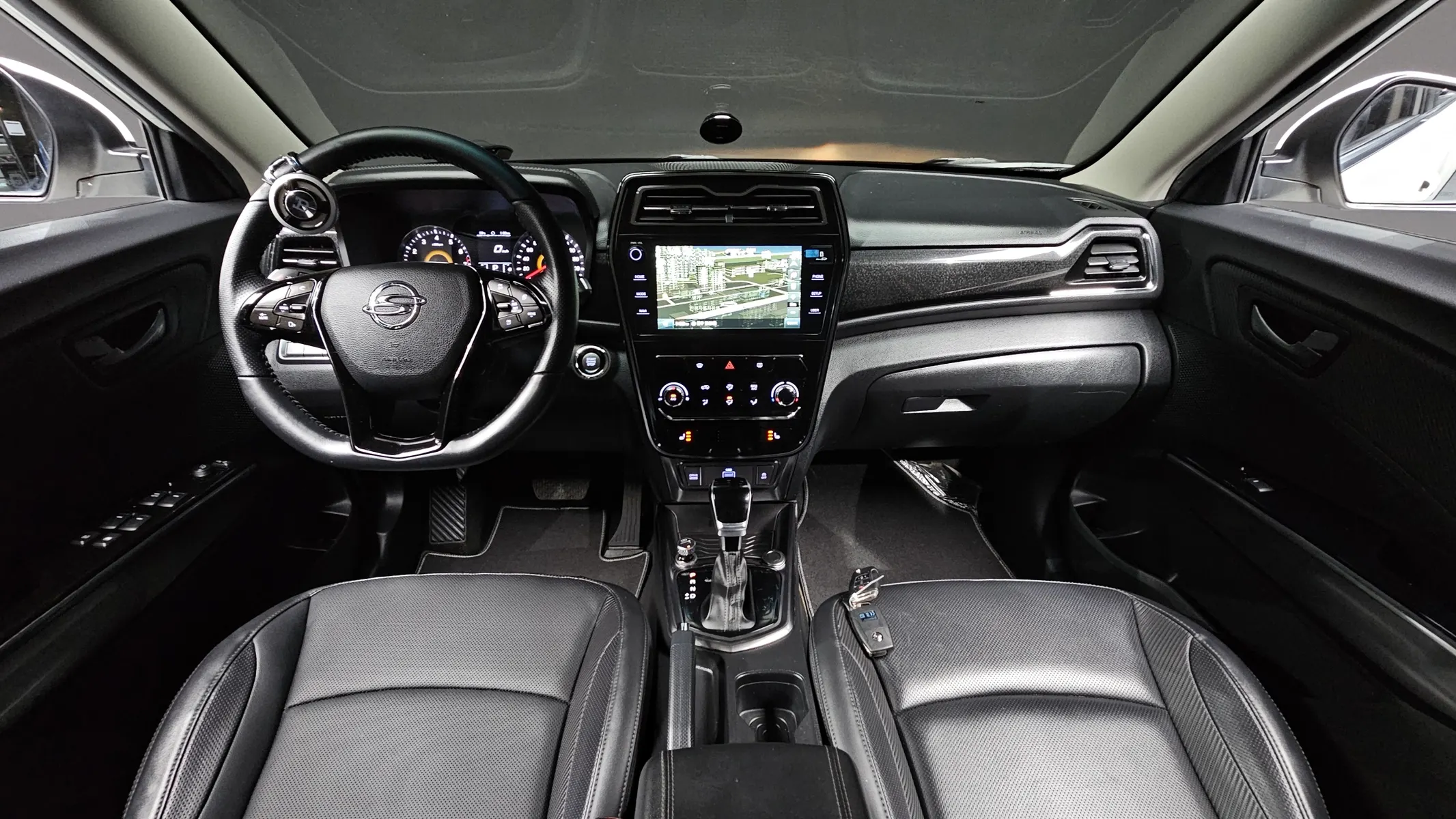 KG Mobility 베리 티볼리 1.5 2WD 2021 4/5