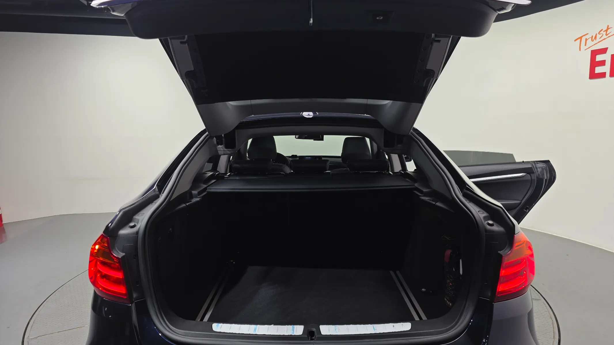 BMW 3 Series GT (F34) GT 320d 2013 20/21