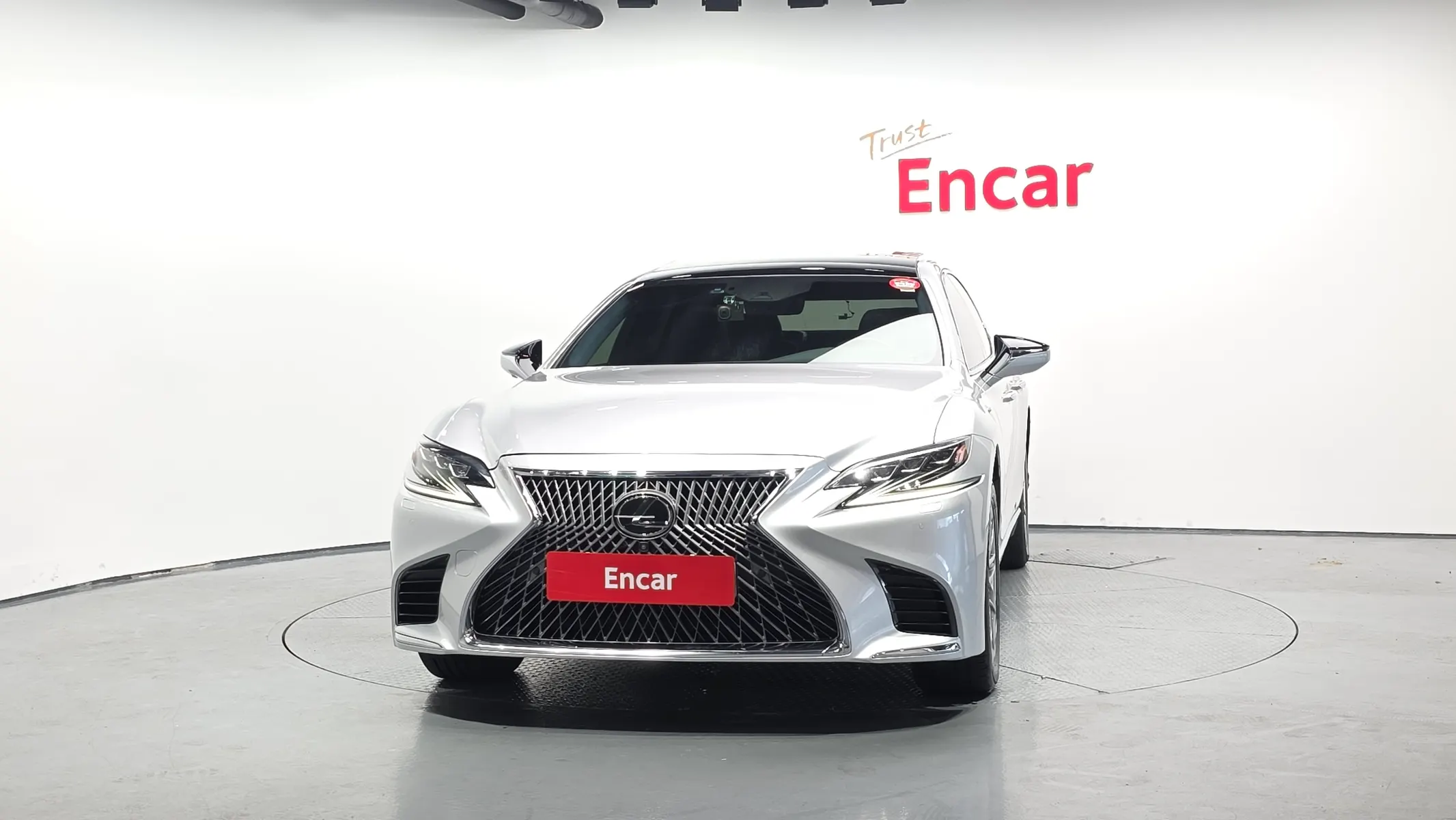 Lexus LS500 5 3.5 AWD 2018 2/5