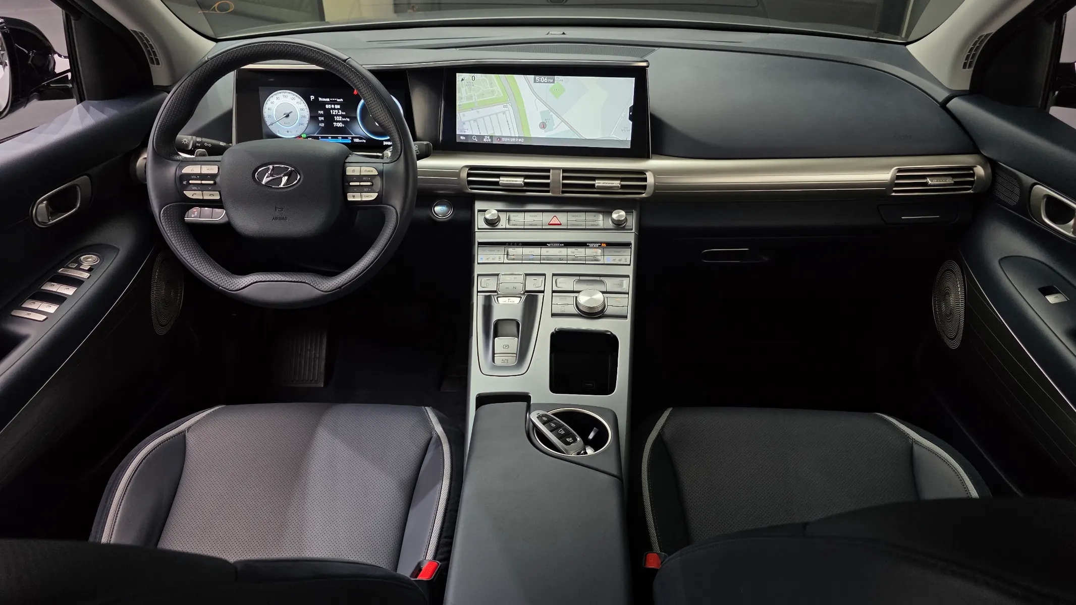 Hyundai 넥쏘 2022 4/5