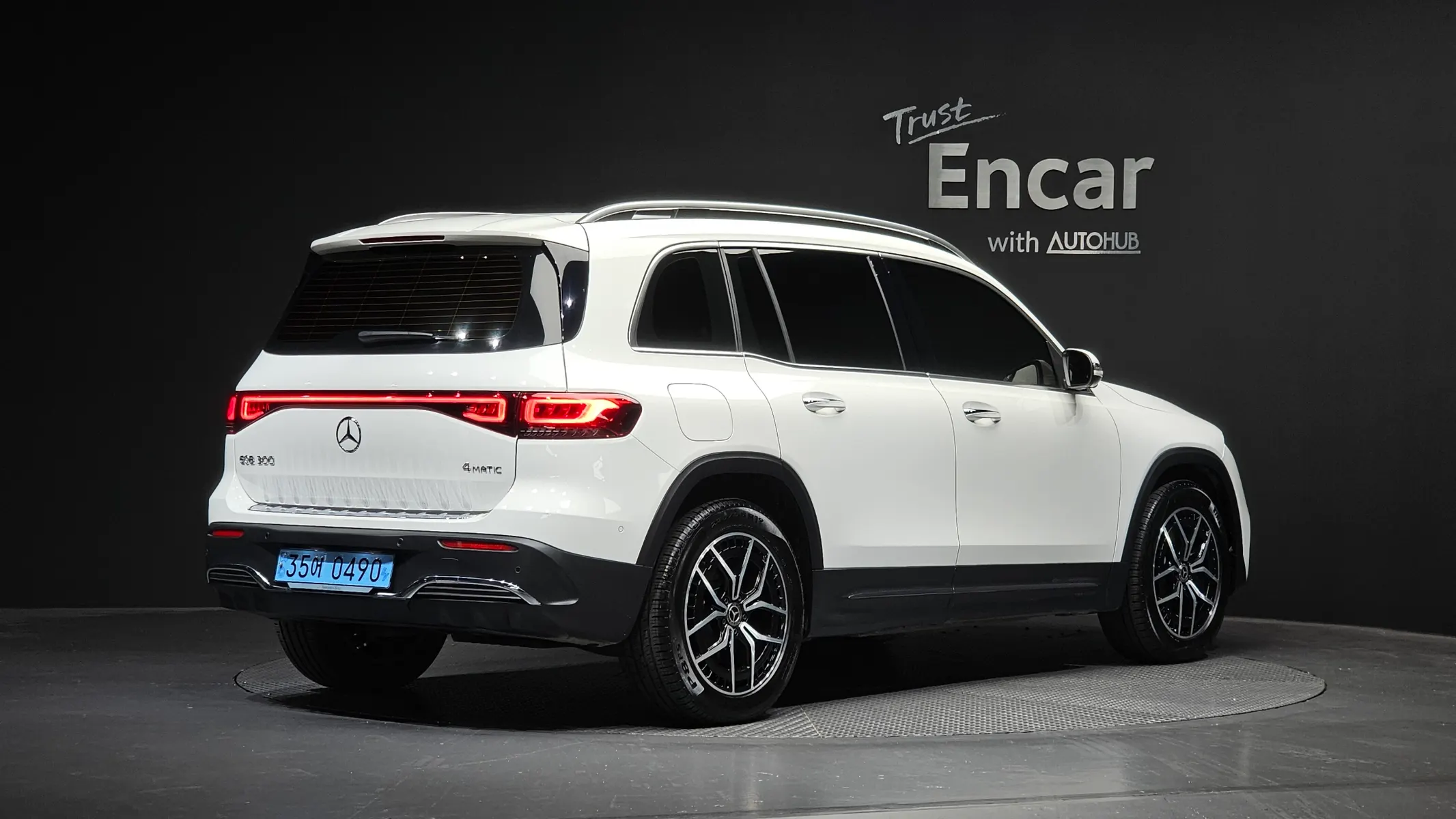 Mercedes-Benz EQB X243 EQB300 4MATIC AMG 2024 2/21
